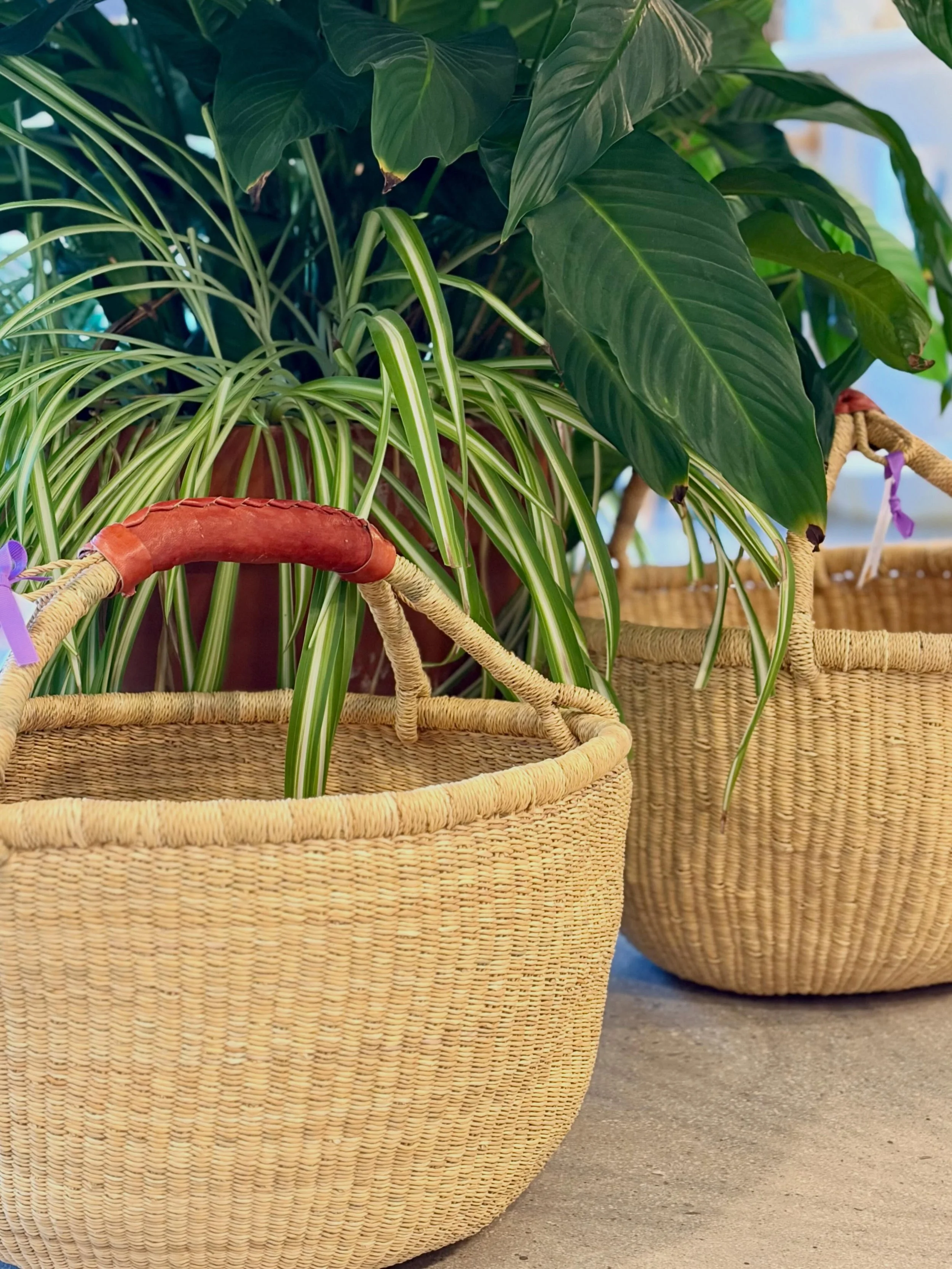 These baskets make the perfect carry-all, market tote, and storage bin! You can use them for YEARS, probably decades&mdash;find yours today! We&rsquo;re here 10-6