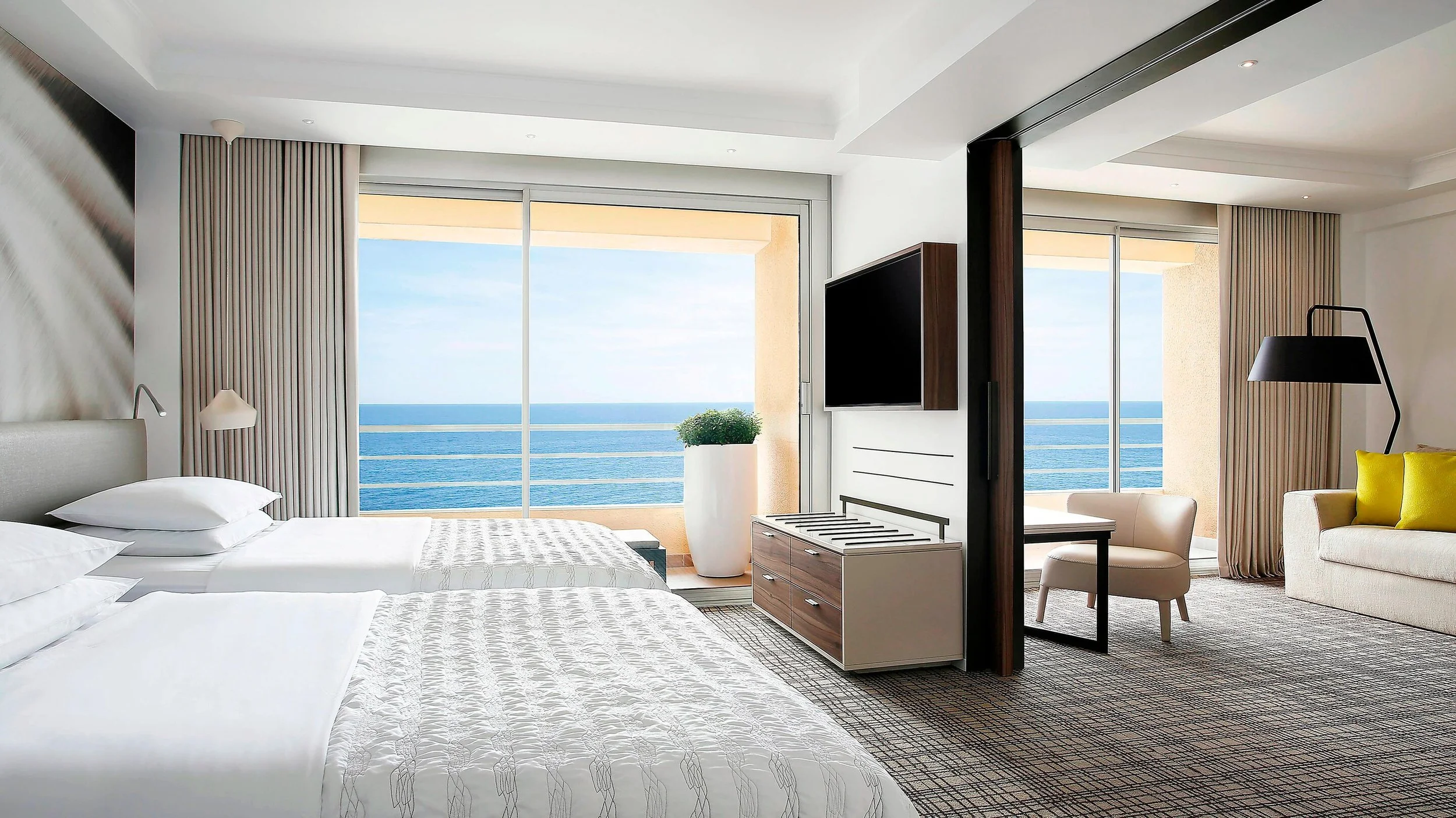 15_horizon_suite_two_double_sea_view.jpg