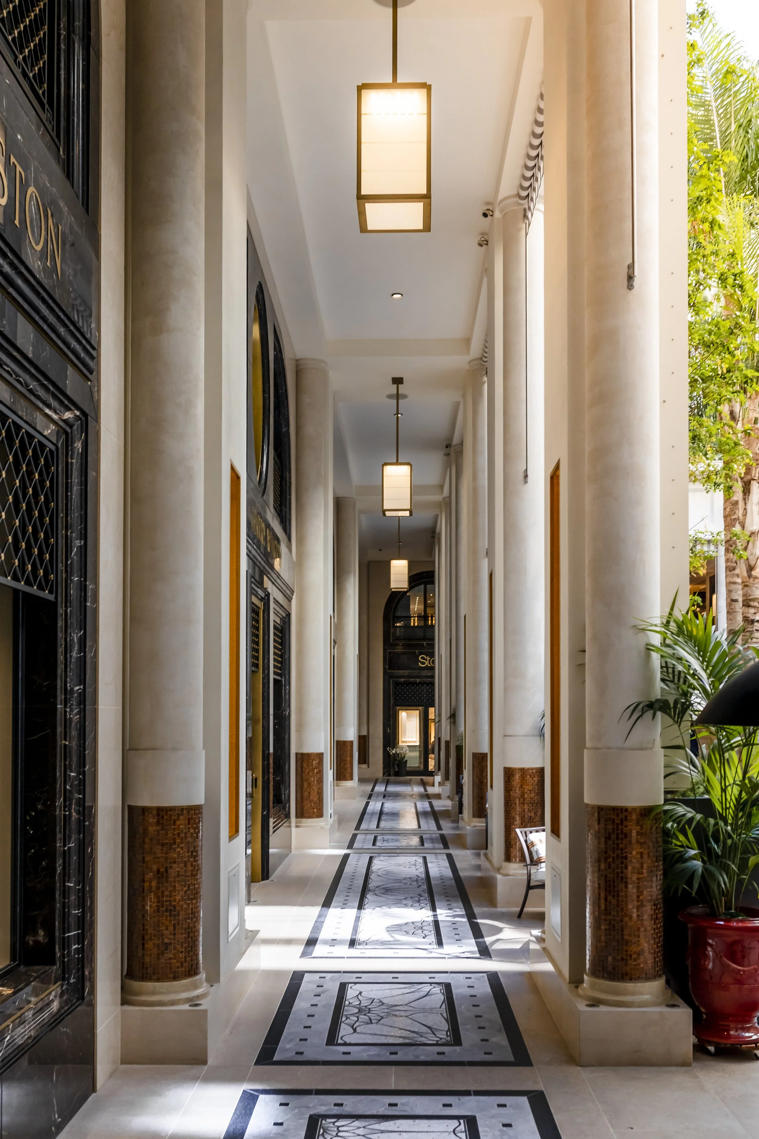 hotel-de-paris-monaco-palace-5-etoiles-suite-patio-2023-003.jpg