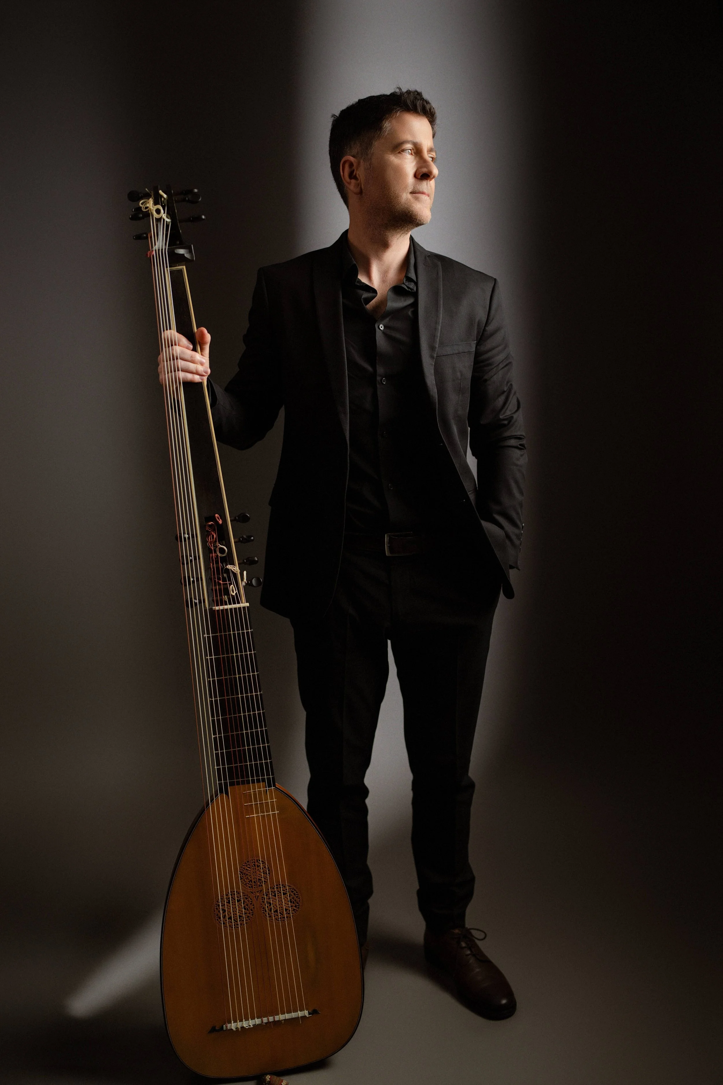 Foto TM tiorba 2 redux.jpg