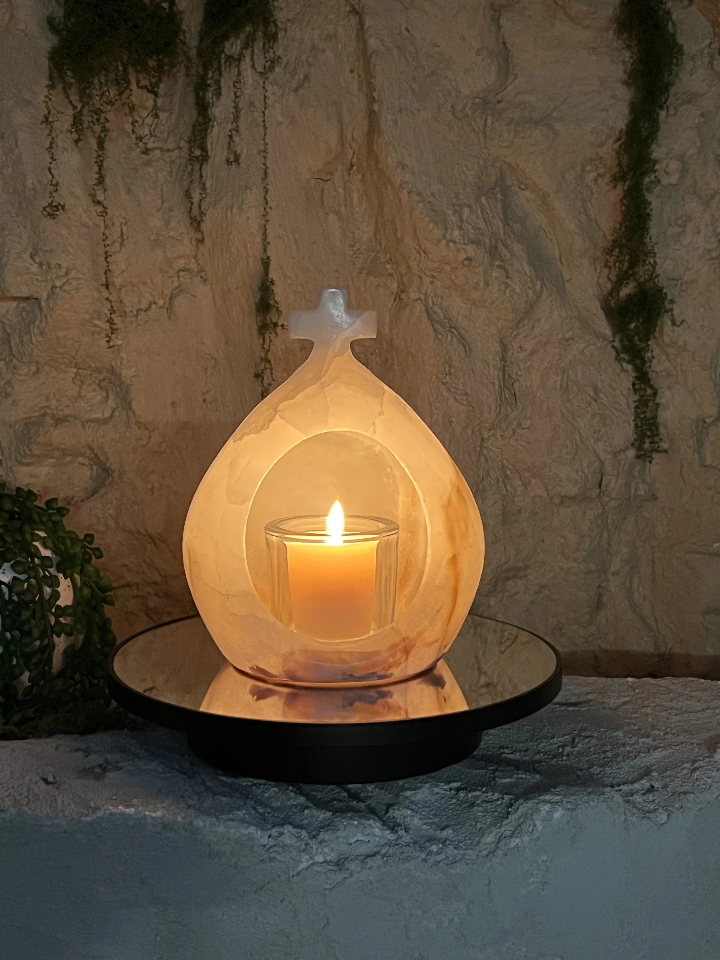 Cave Chapel Lumière - No. 01