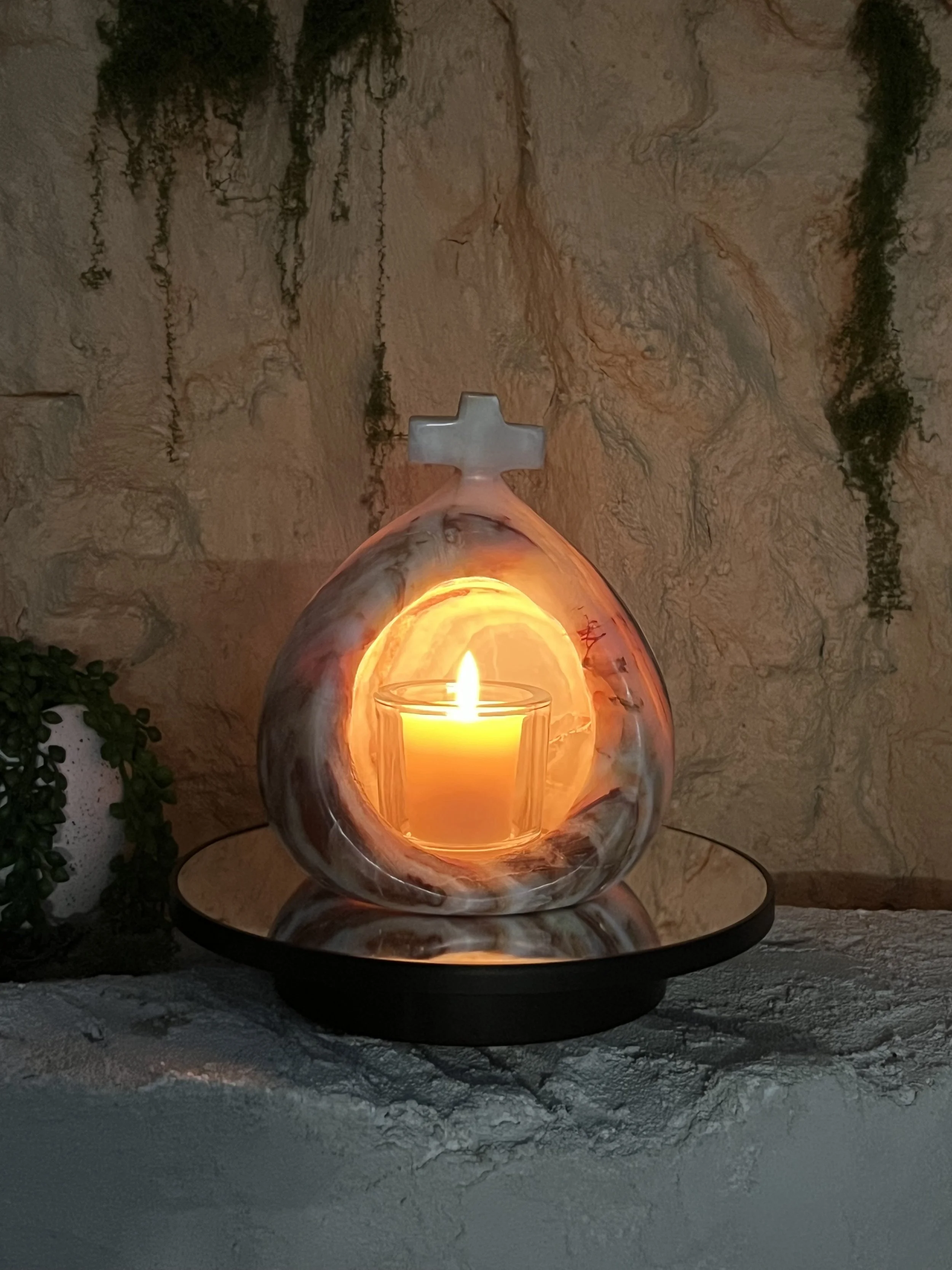Cave Chapel Lumière - No. 04
