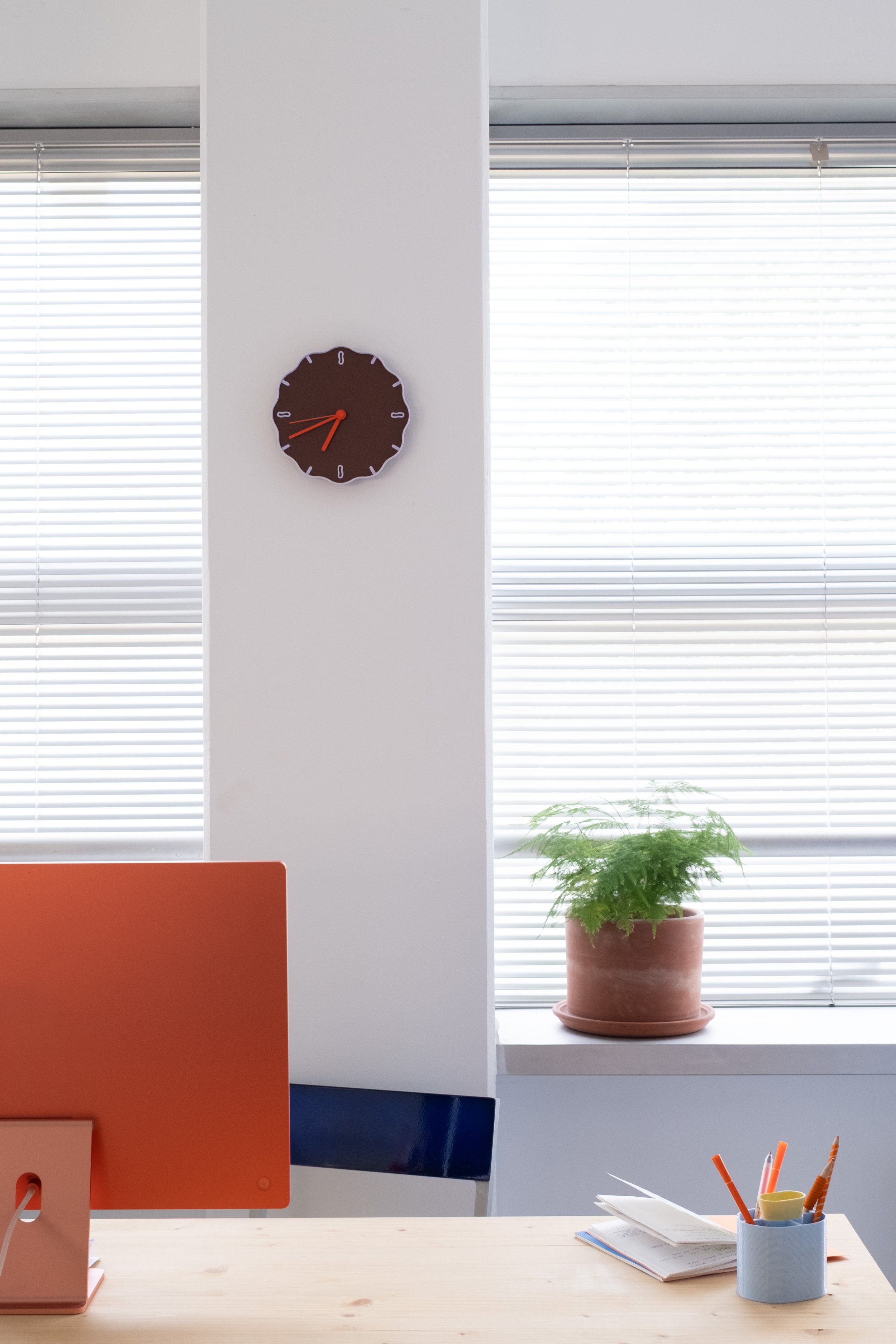 Horloge-marron.jpg