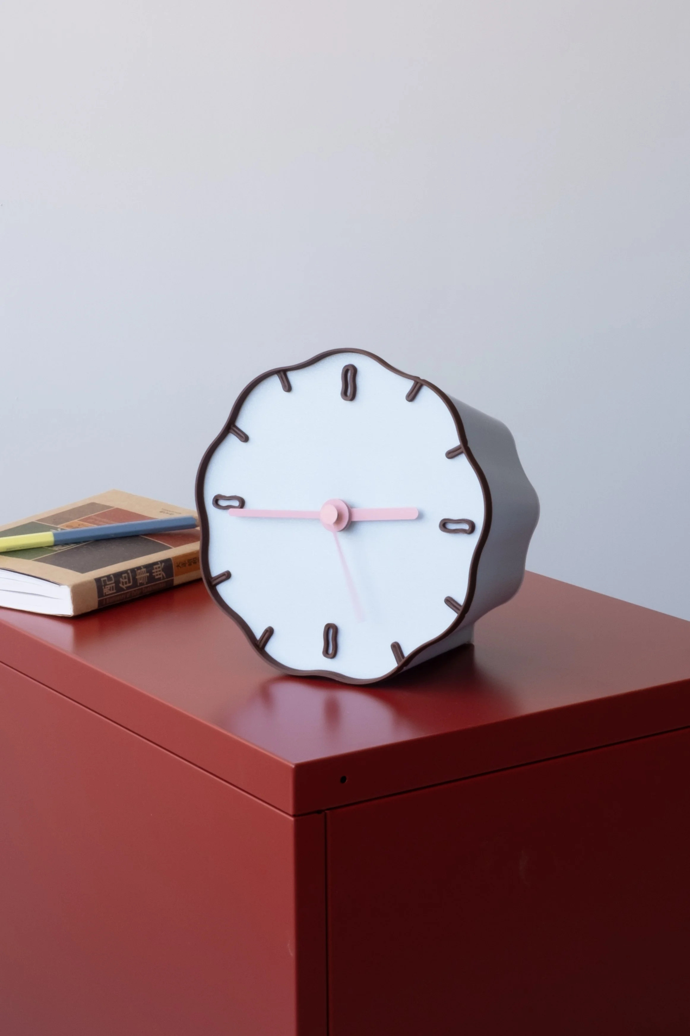 w&l_Horloge_margherita-poser_bleuciel.jpg