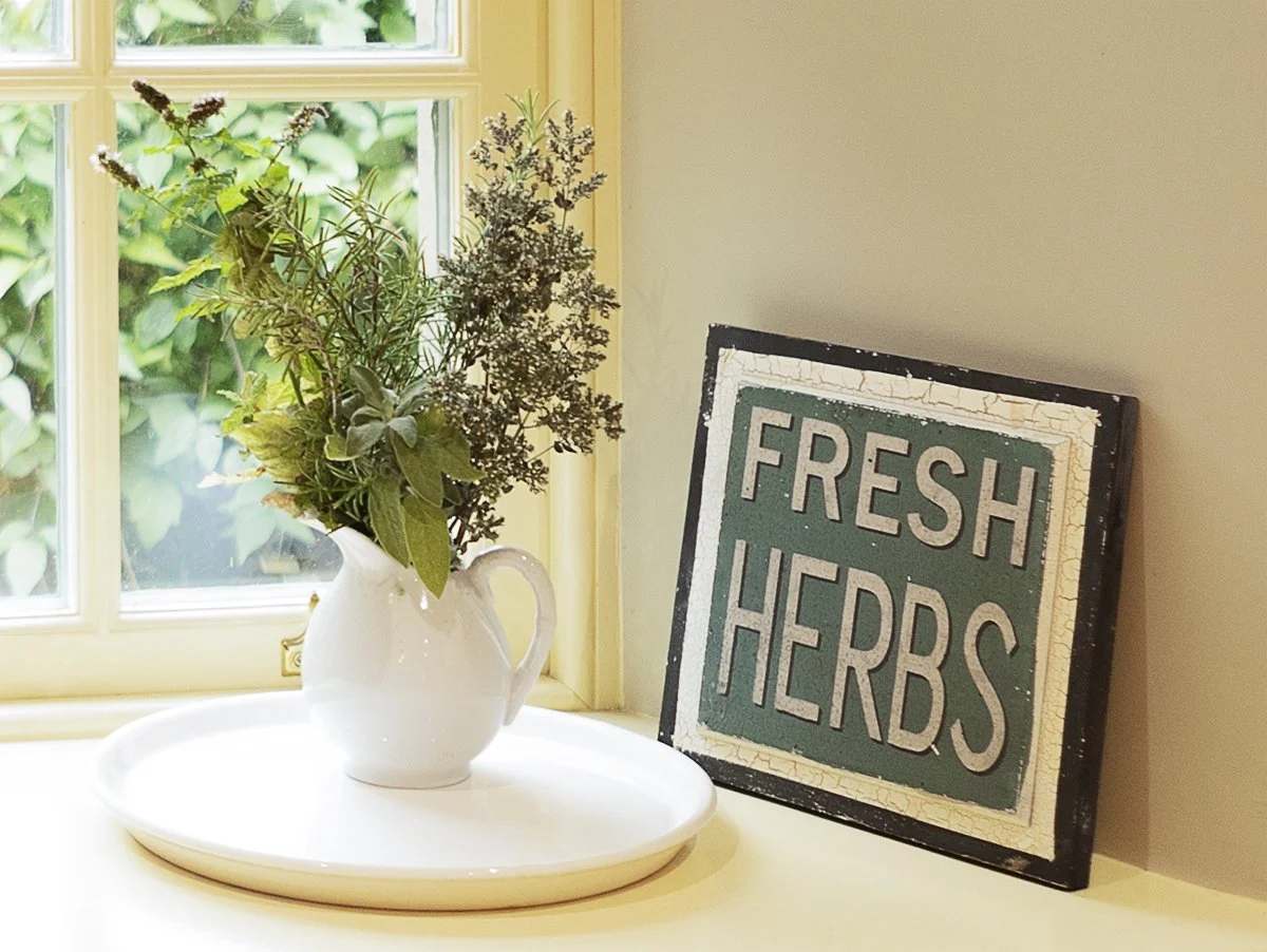 Kitchen - Herbs sign and white jug - IMG_0142.jpg