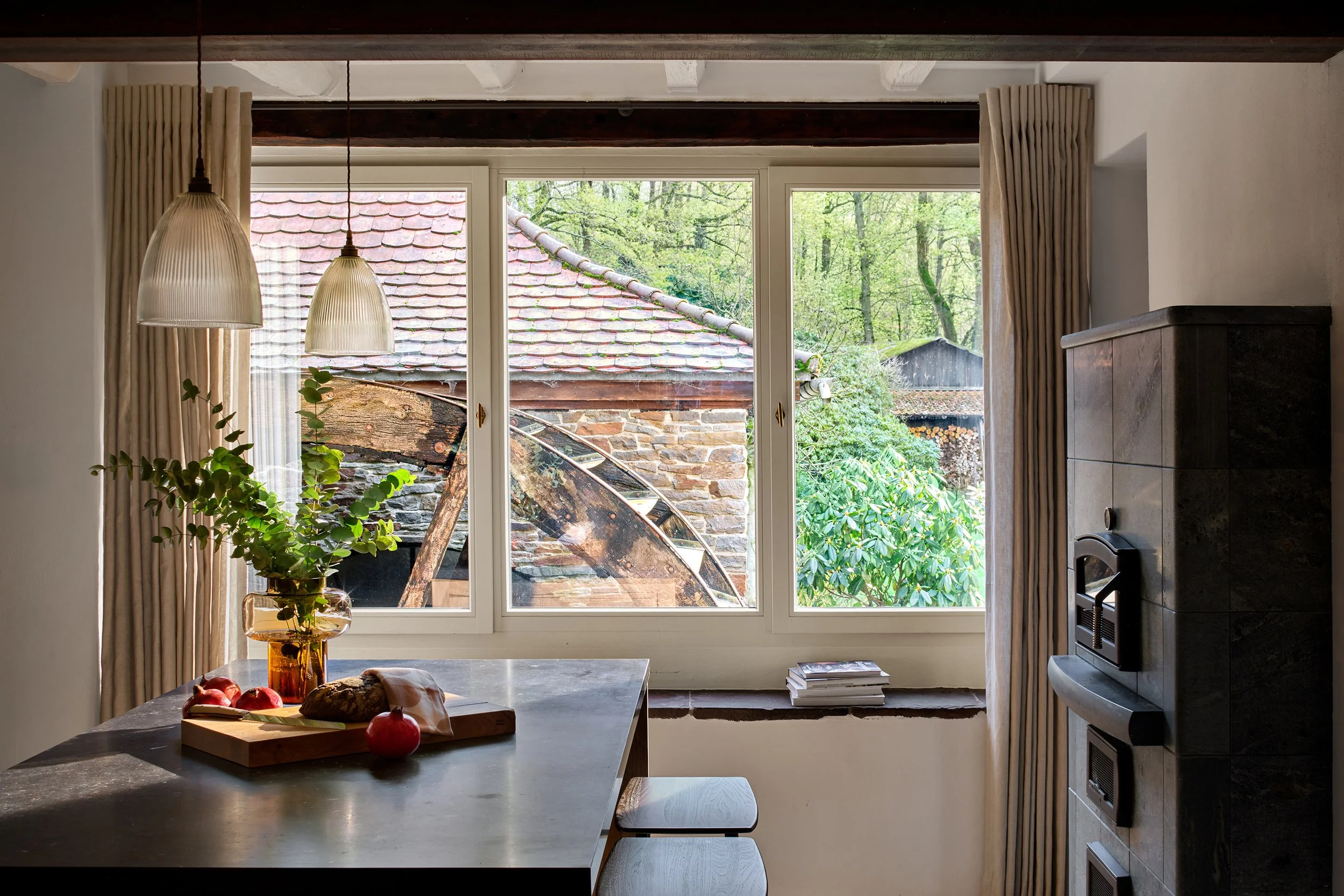 DEH05_kitchen_03.jpg