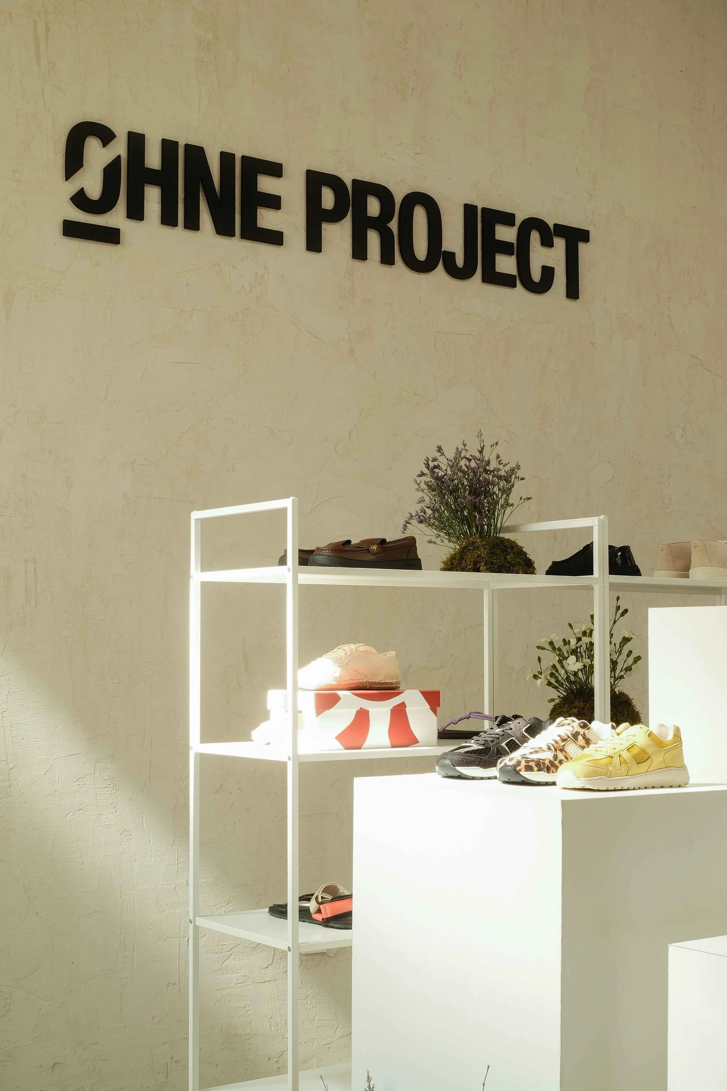 Ohne Project press day photography by Juanma Jmse