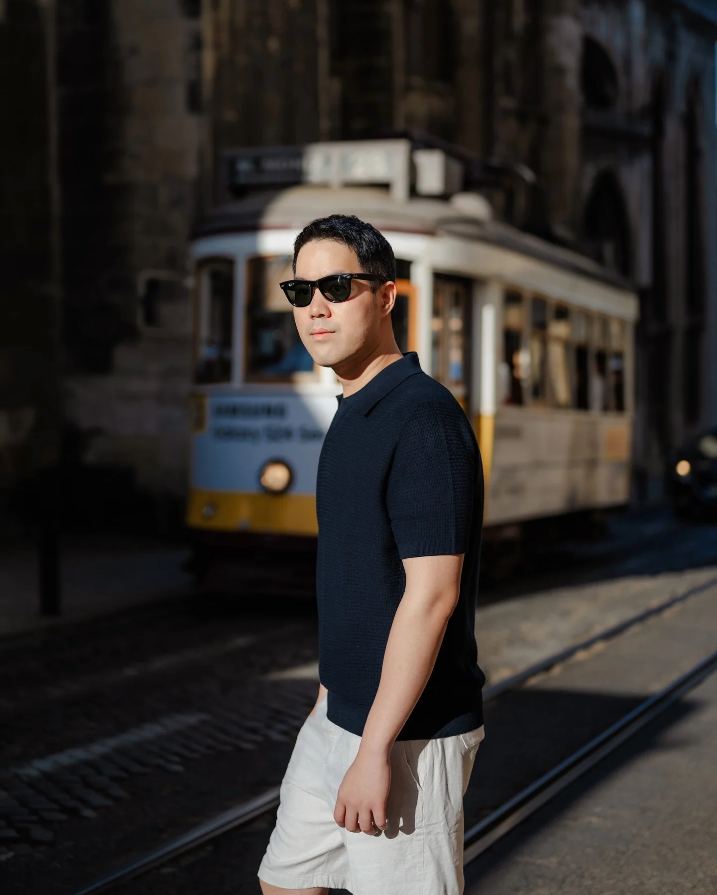 Morning light with Ken from Thailand ๐น๐ญโ๏ธ
.
.
.
.
.
#lisbonphotographer #lisboaphotographer #photographerlisbon #photographerlisboa #fotografaemlisboa #lisbonphotoshoot #lisboaphotoshoot #lisbonshoot #lisbonshooting #womentravelphotographers #lisbo