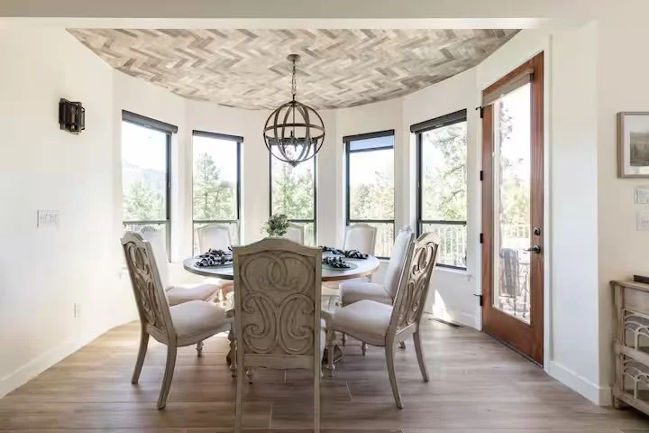 5-star short term rental cleaning