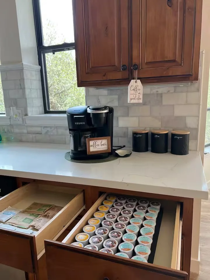 Short term rental cleaner and essentials supplier. Serving the Prescott communities Walker, Groom Creek, Ponderosa, Potato Patch