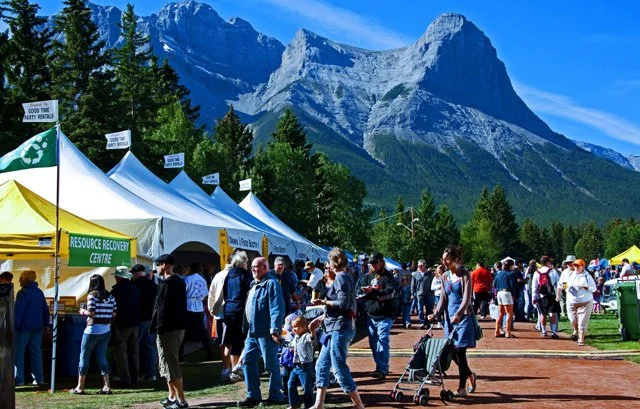 2011 Crowd Shots-020