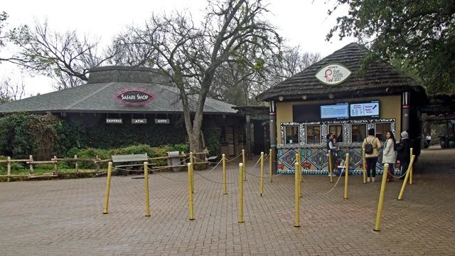 FWZoo-002.jpg