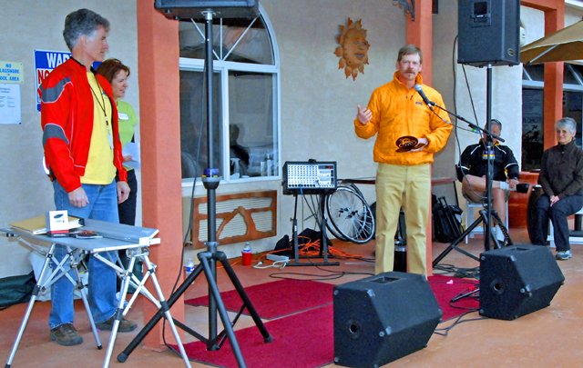 2010 Day 01 Social-020