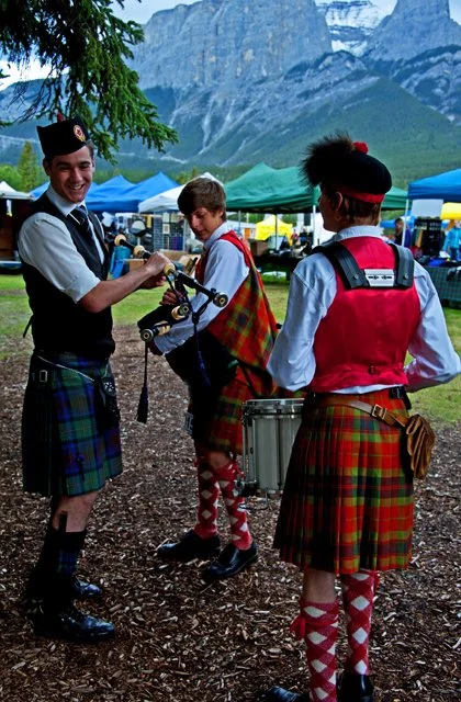 2012 Crowd Shots-030