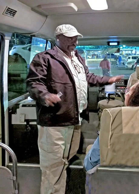 Philip Rono & Guides-001