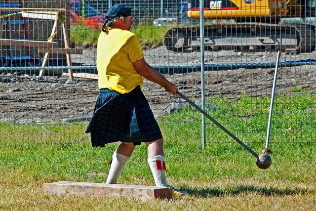 2011 Highland Games-060