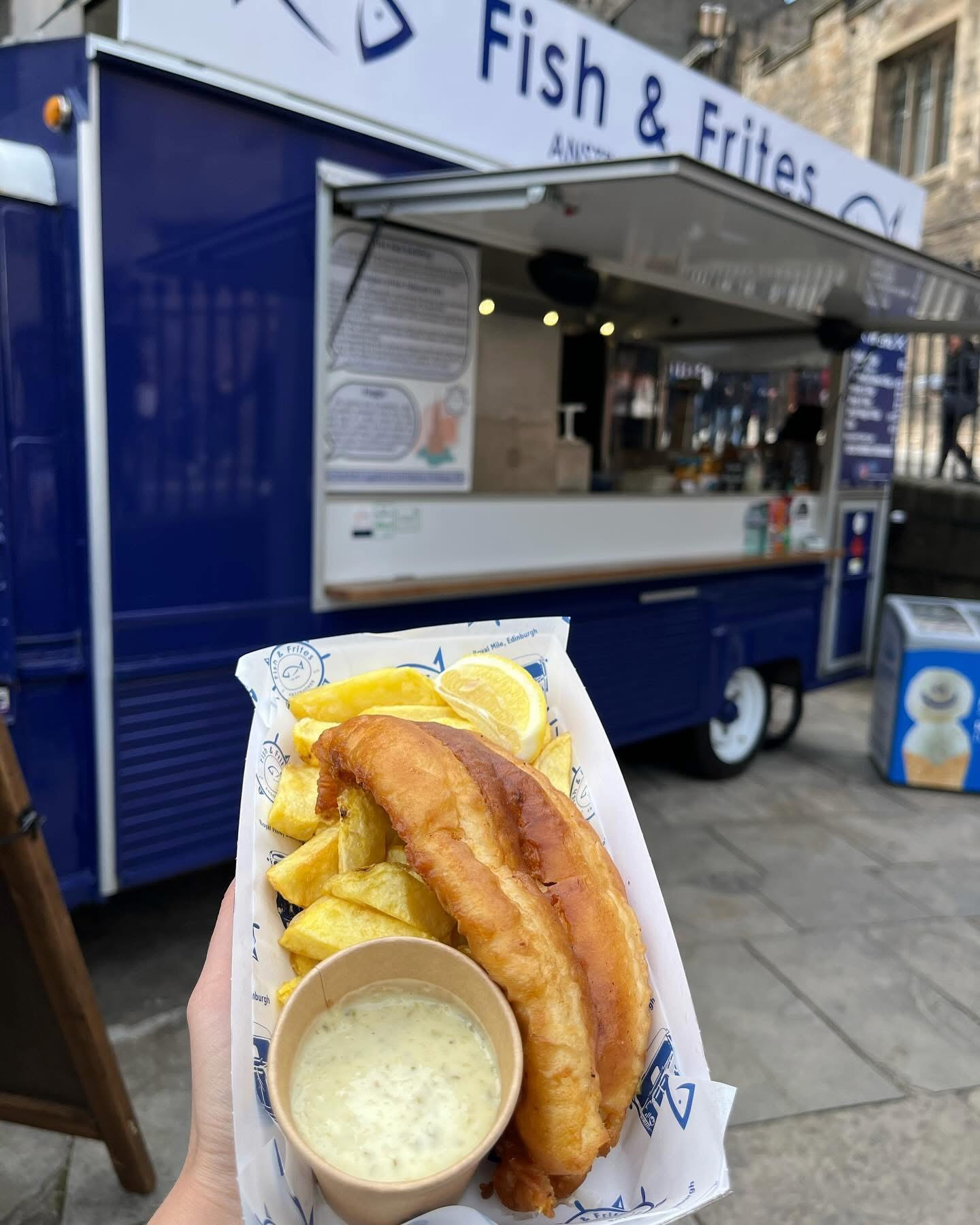 FISH AND FRITES 3.png