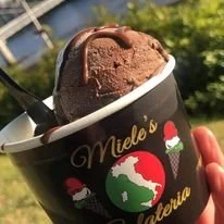choc tub.jpg