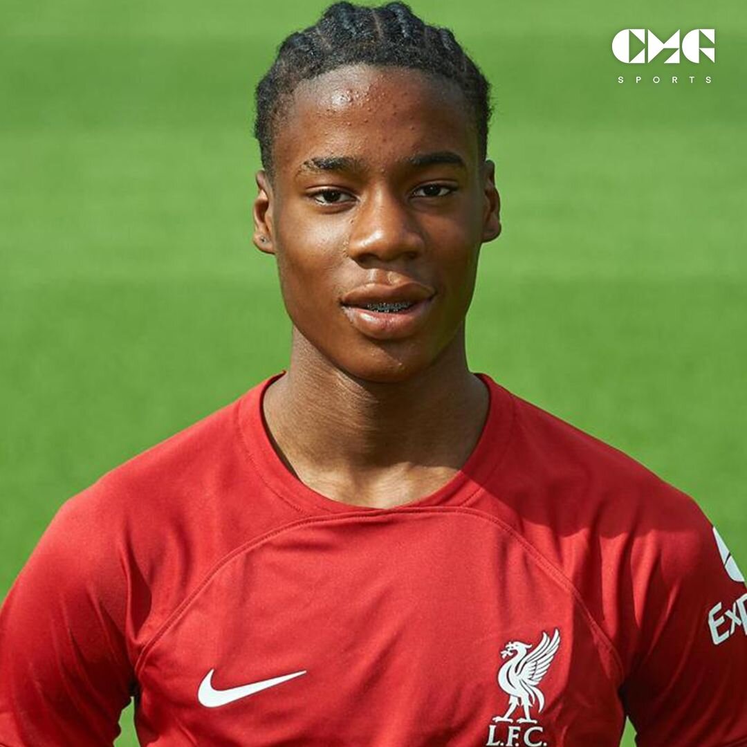 // NEW SIGNING

Welcoming @lmarcus_2 to the @sports.cmg family.

Louis is a dominant central defender who plays for Liverpool Academy and has been on previous @england camps.
