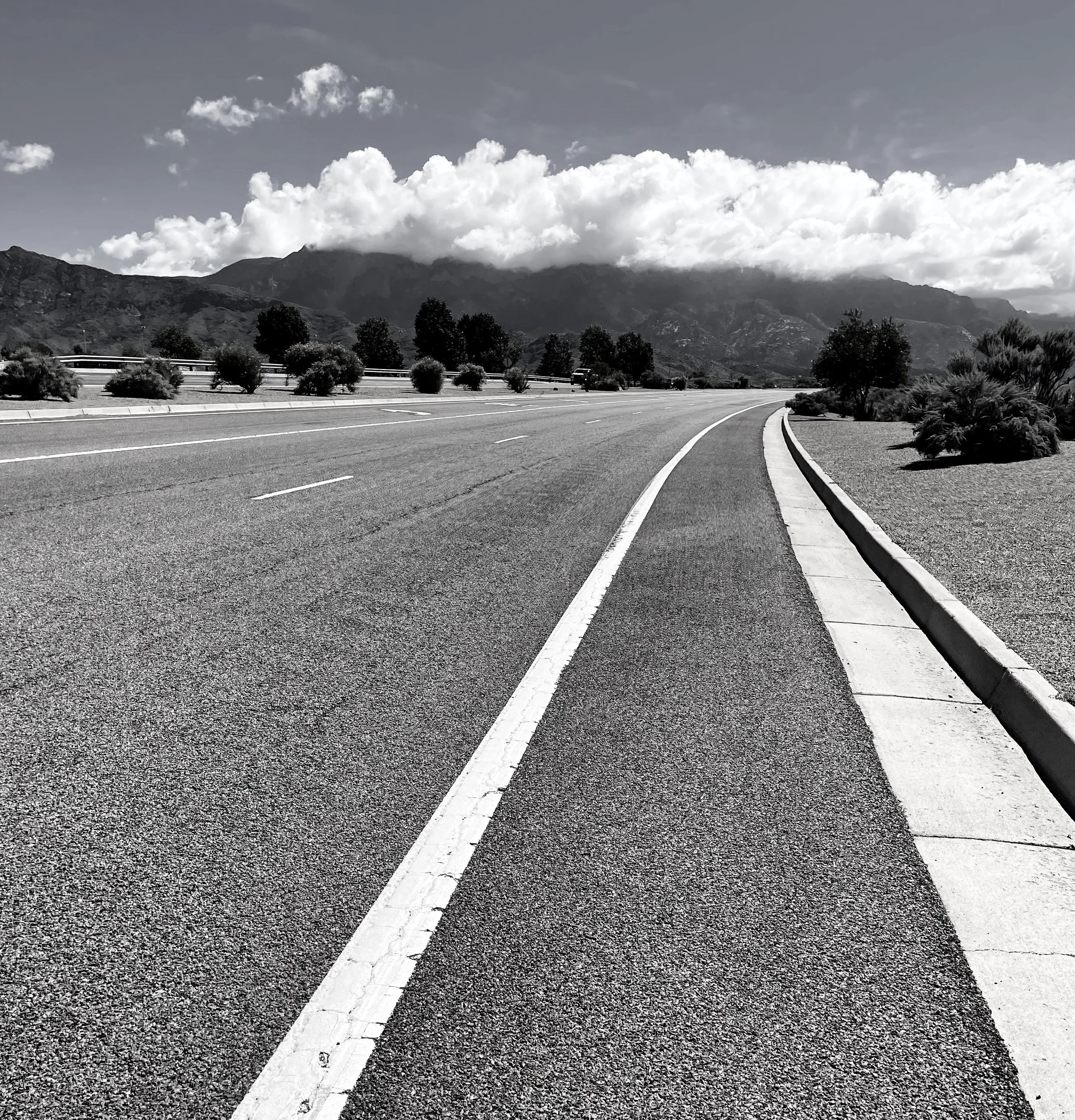 road-uphill-climb-tramway-sandia