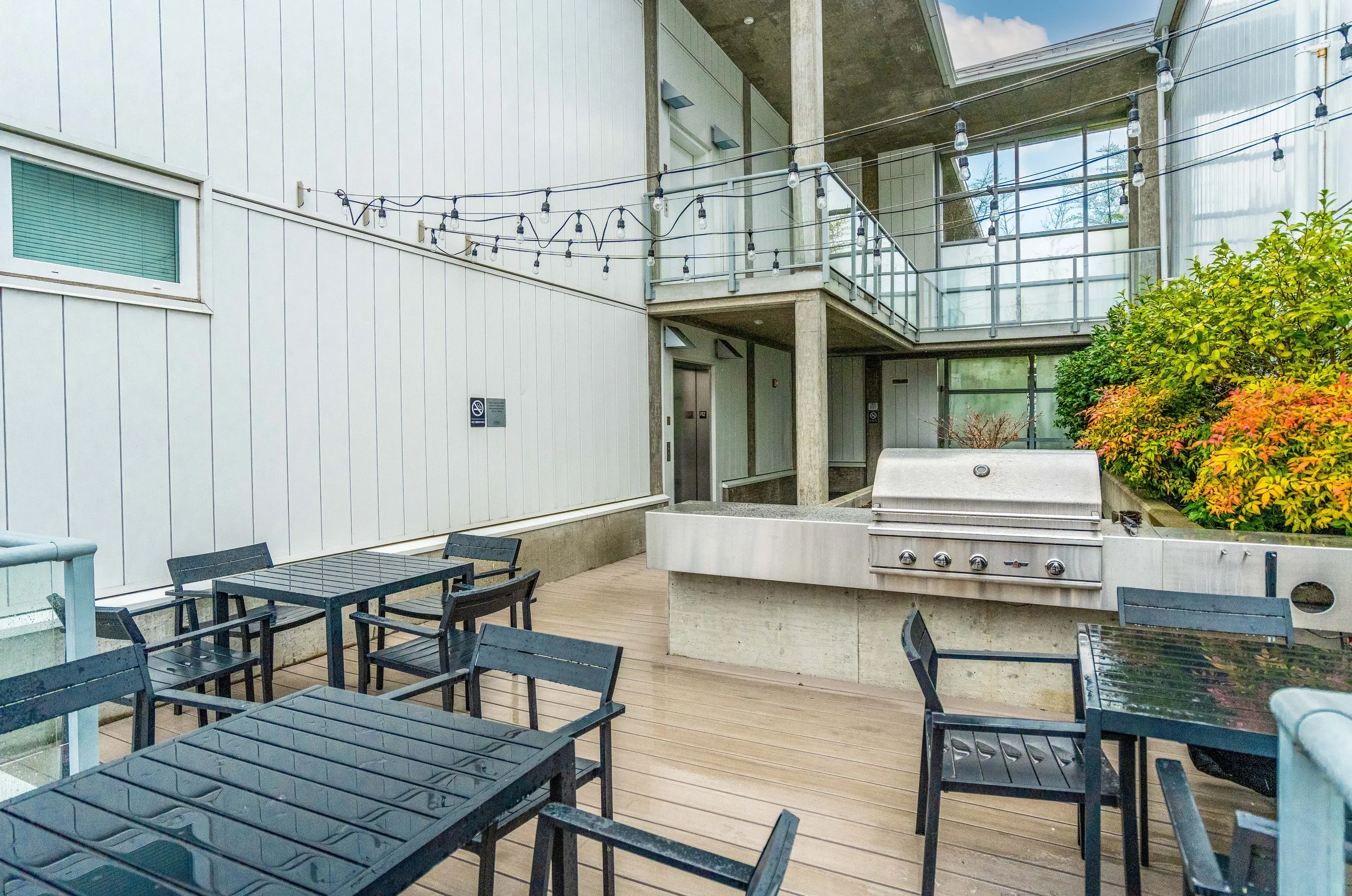 501 Roy St, M215-5.jpg