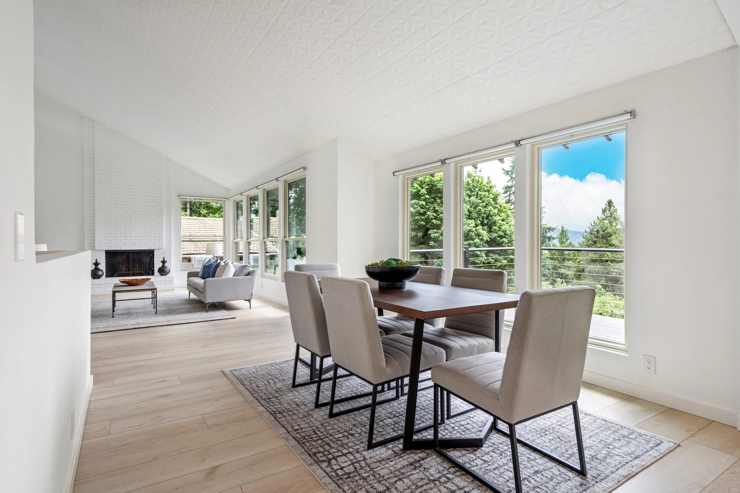 2002 187th Ave NE-7.jpg