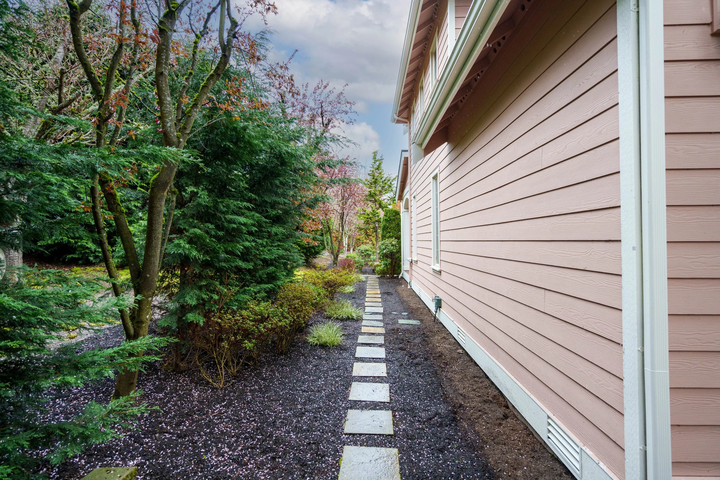 3108 113th ave se-4jpg.jpg