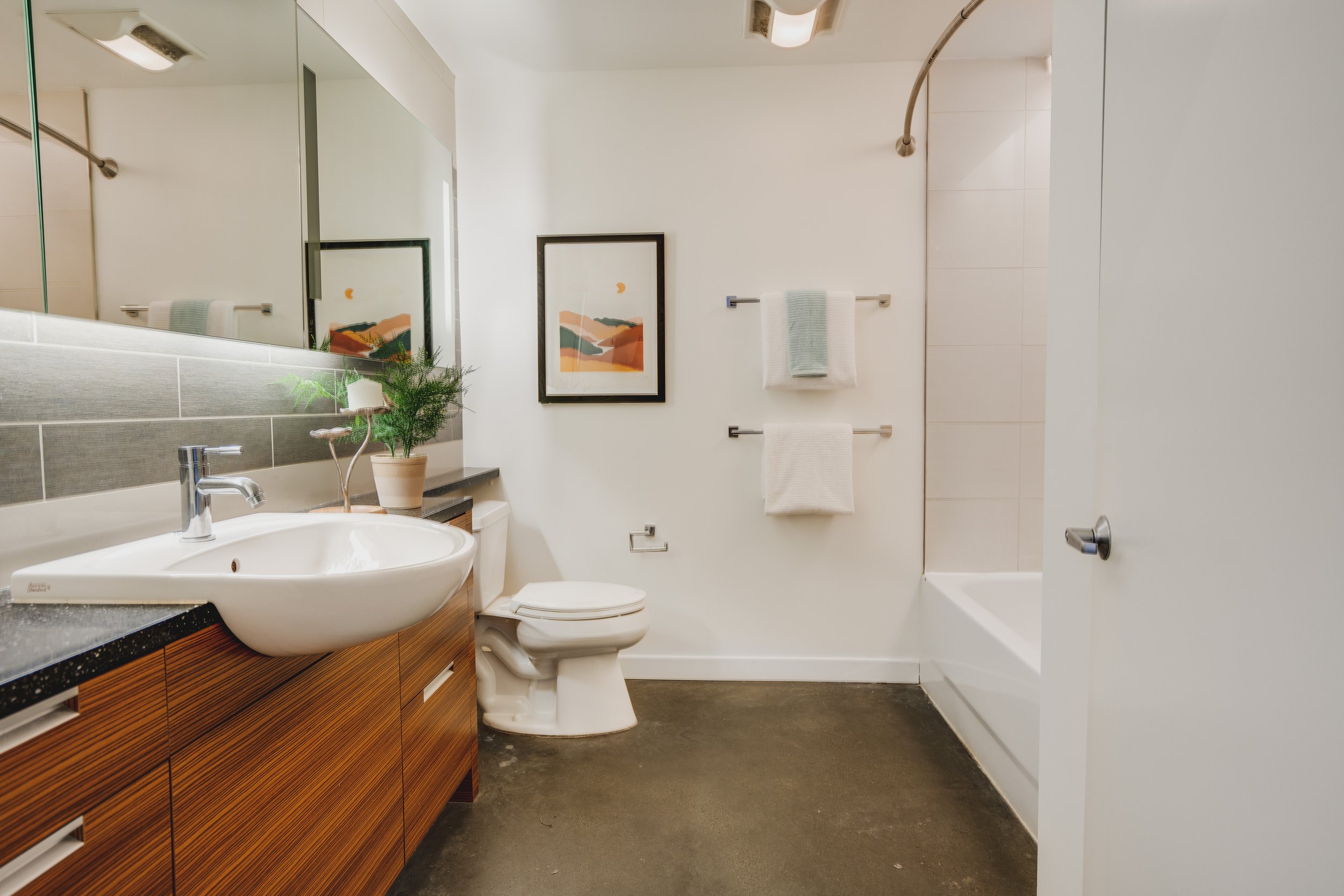 501 Roy St, M215-22.jpg