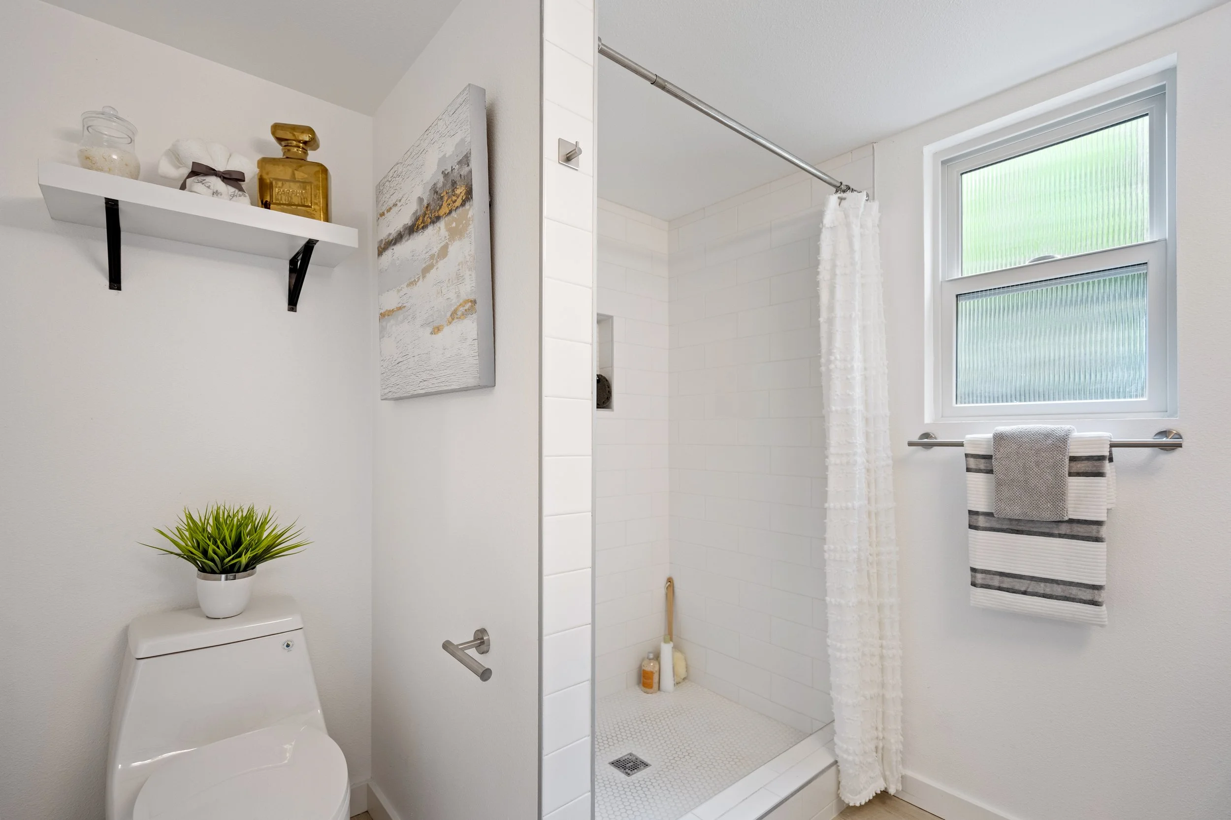 2002 187th Ave NE-30.jpg