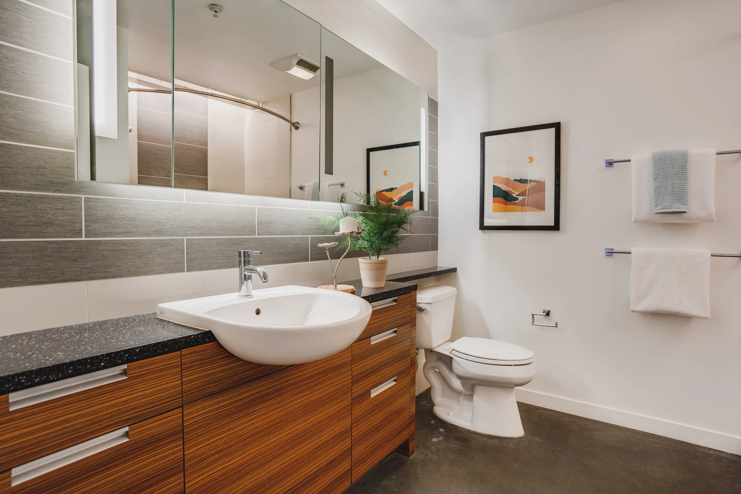 501 Roy St, M215-21.jpg