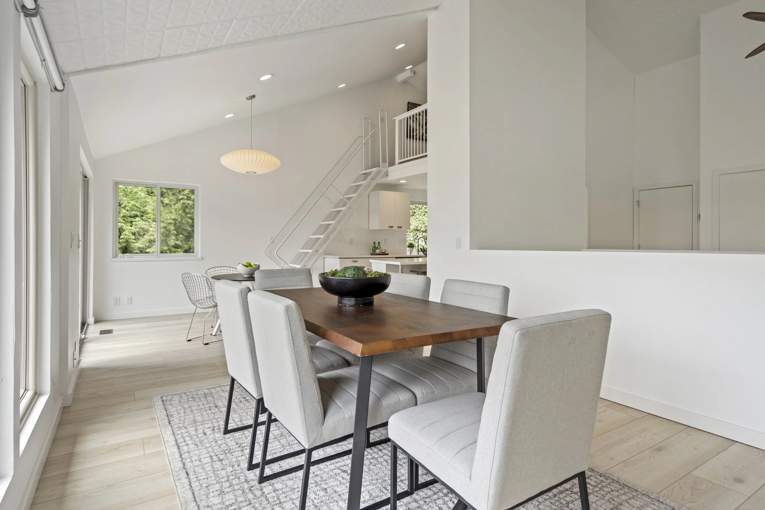 2002 187th Ave NE-8.jpg