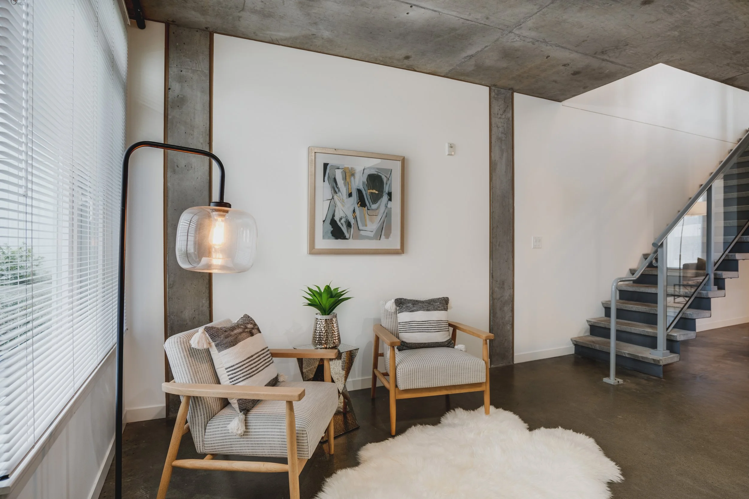 501 Roy St, M215-10.jpg