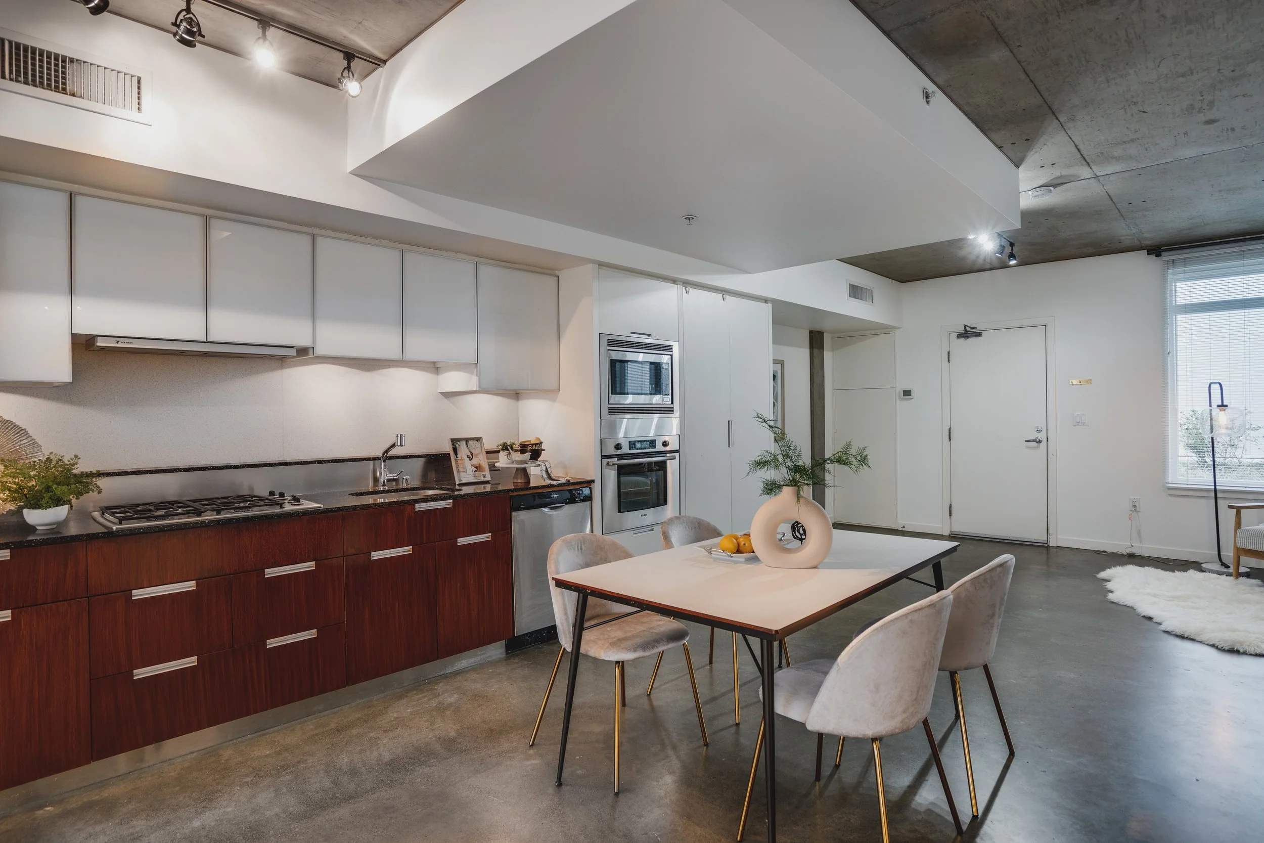 501 Roy St, M215-13.jpg