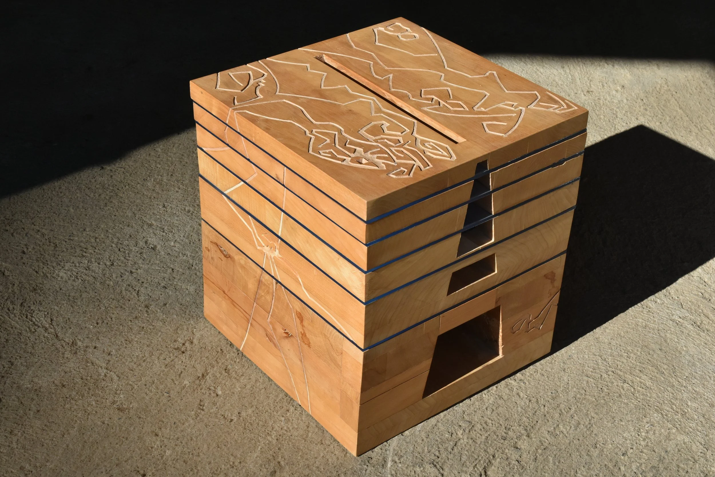 "Insel", Holz, Acrylglas, 40 x 40 x 40