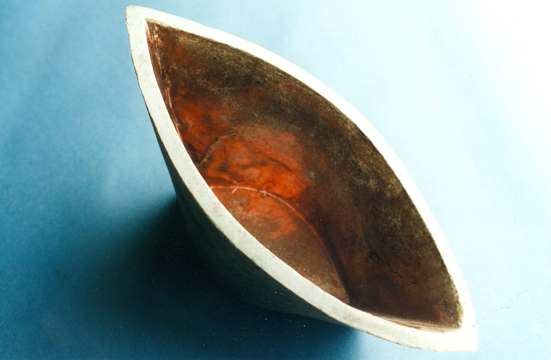 "Hohlkörper schwarz", Ton, 20 x 20 x 20