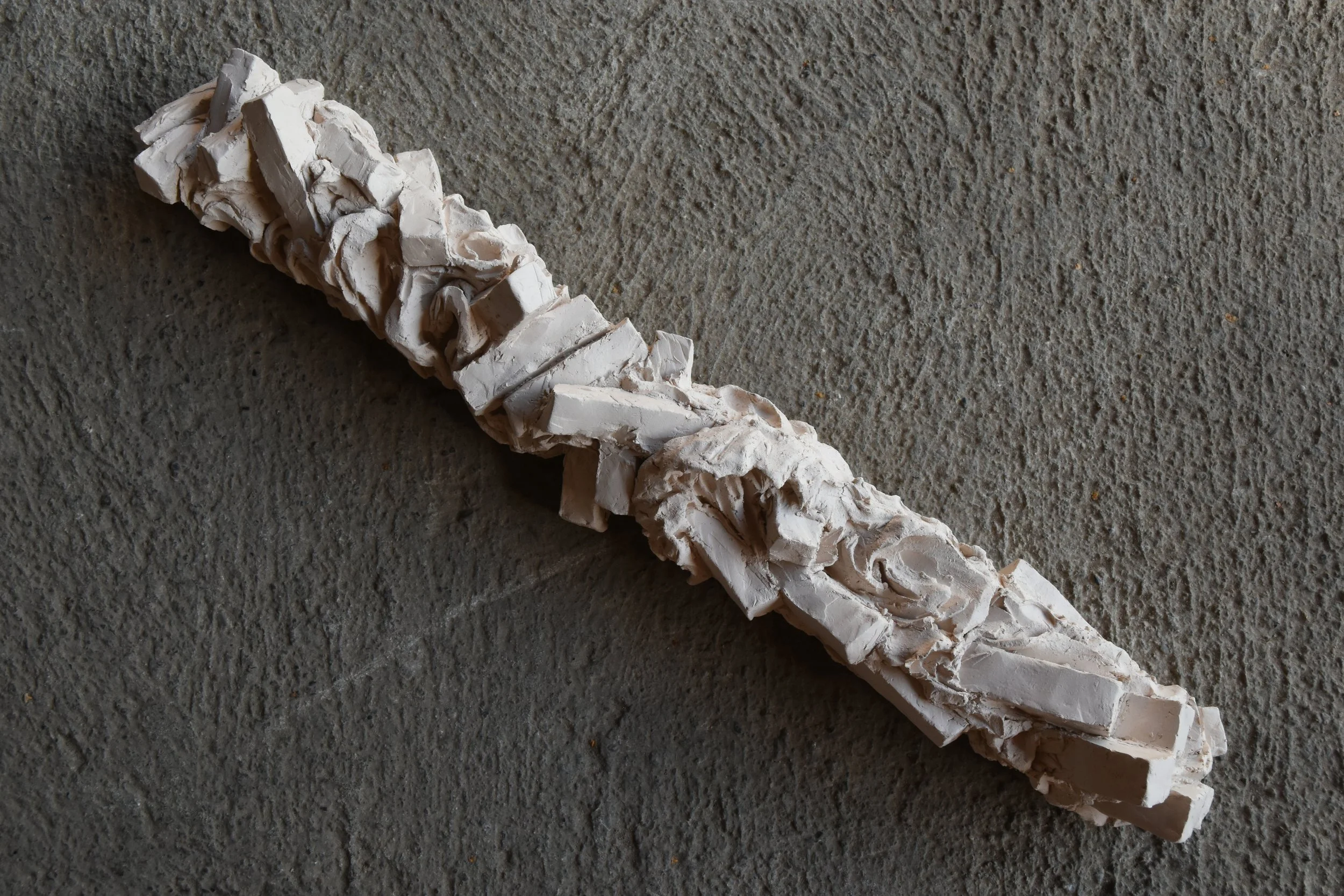 "See Stücke", Acrylglas, Ton