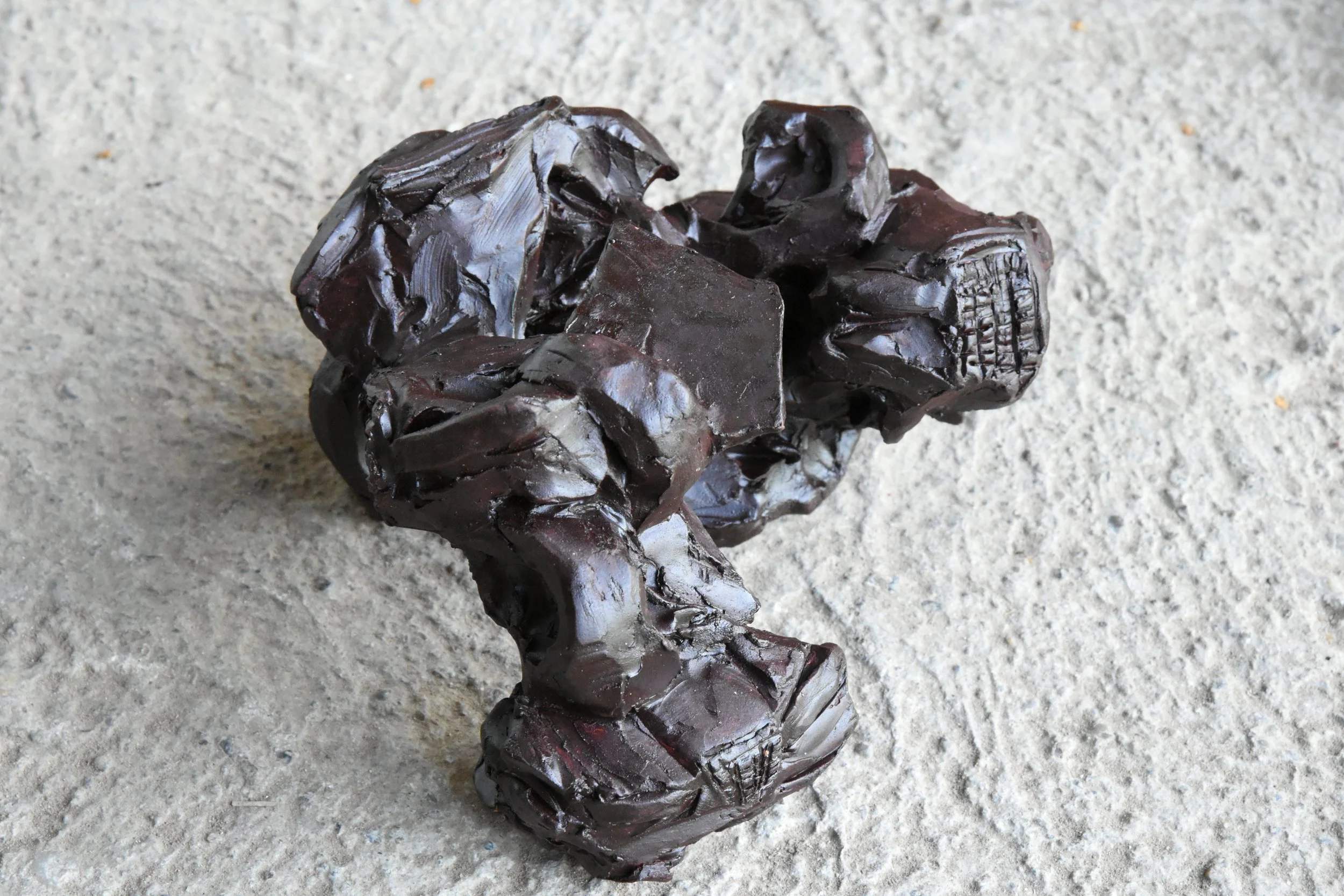 "Schwindel", Holz, Acrylglas, Ton