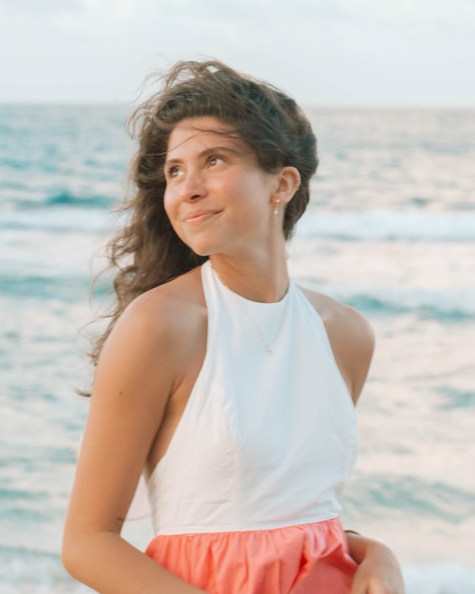 MEET THE TEAM | PART ONE 

NANI VILLALVAZO

Hi guys i&rsquo;m Nani Villalvazo! Born and raised in Texas - I have grown up with a love for content creation and the creative industry. With a background in marketing, operations, and social media, I work
