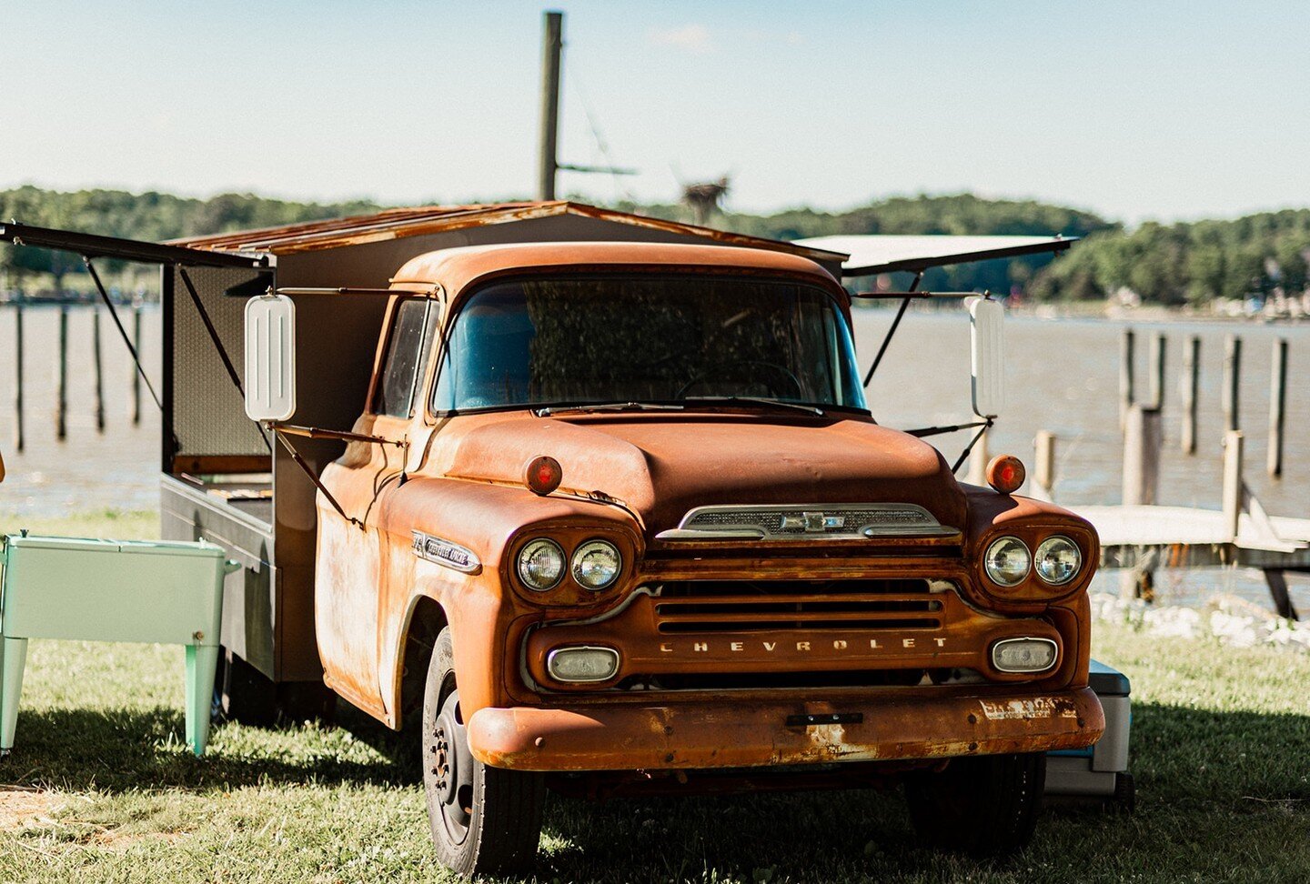 L👀king for something classic, yet timeless to add a special touch to your next event? ✨Say hello again to Mac, our unique Chevrolet Tap Truck that's sure to make a statement! With it&rsquo;s timeless design, Mac is the perfect blend of old-school ch