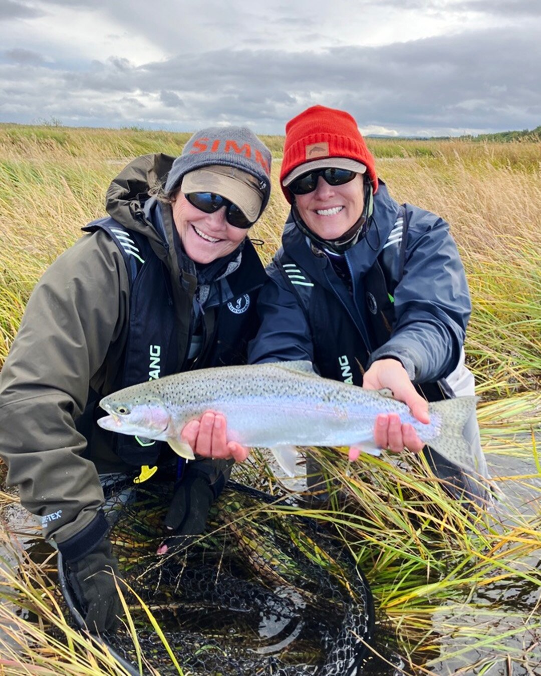 #worldclass #alaskalife #flyfishing #flyfishinglife #sageflyfish #lodgelife #alaskafishing #bristolbay #tightlines #troutfishing #fishing #riverfishing #flyout #flyoutltaylorflyfishing #lodge #alaska #alaskaflyfishing #fishinglodge #rainbowtrout #ala