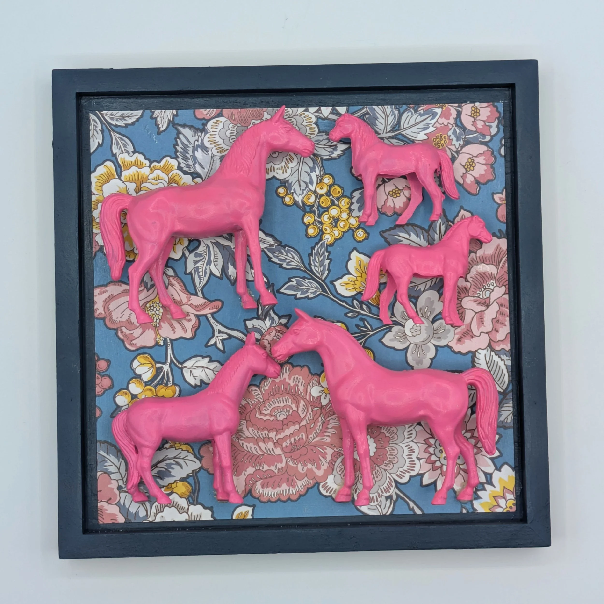 pink-horse-cowgirl-dreams-wall-decor-laura-lemur-artsy-fartsy-thrift-gallery-picture.jpg