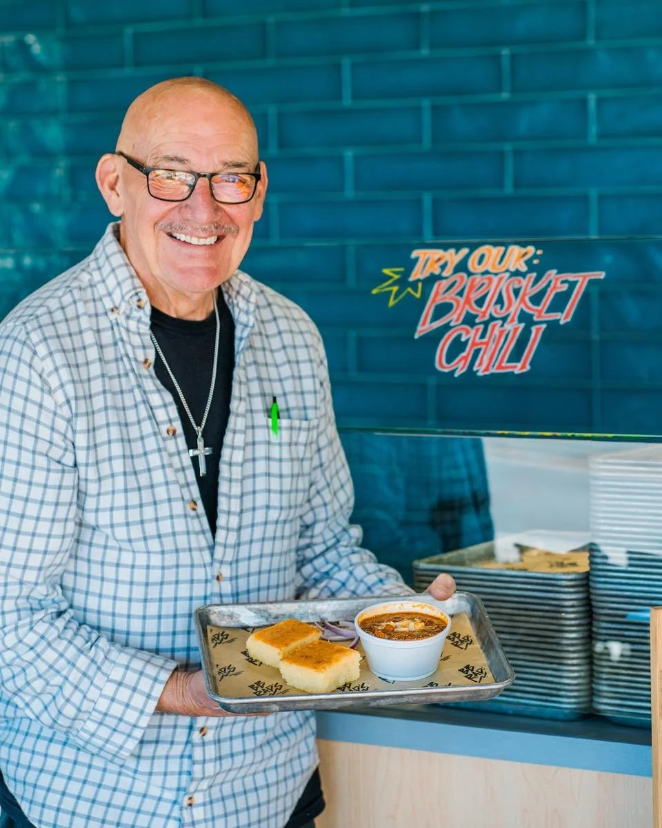 The temps dipped justtt enough&hellip;so you know what time it is. 🌬️🔥 Brisket Chili is back and ready to hit the spot! Made with our slow-smoked brisket and served with warm cornbread for $7.99. 🤙