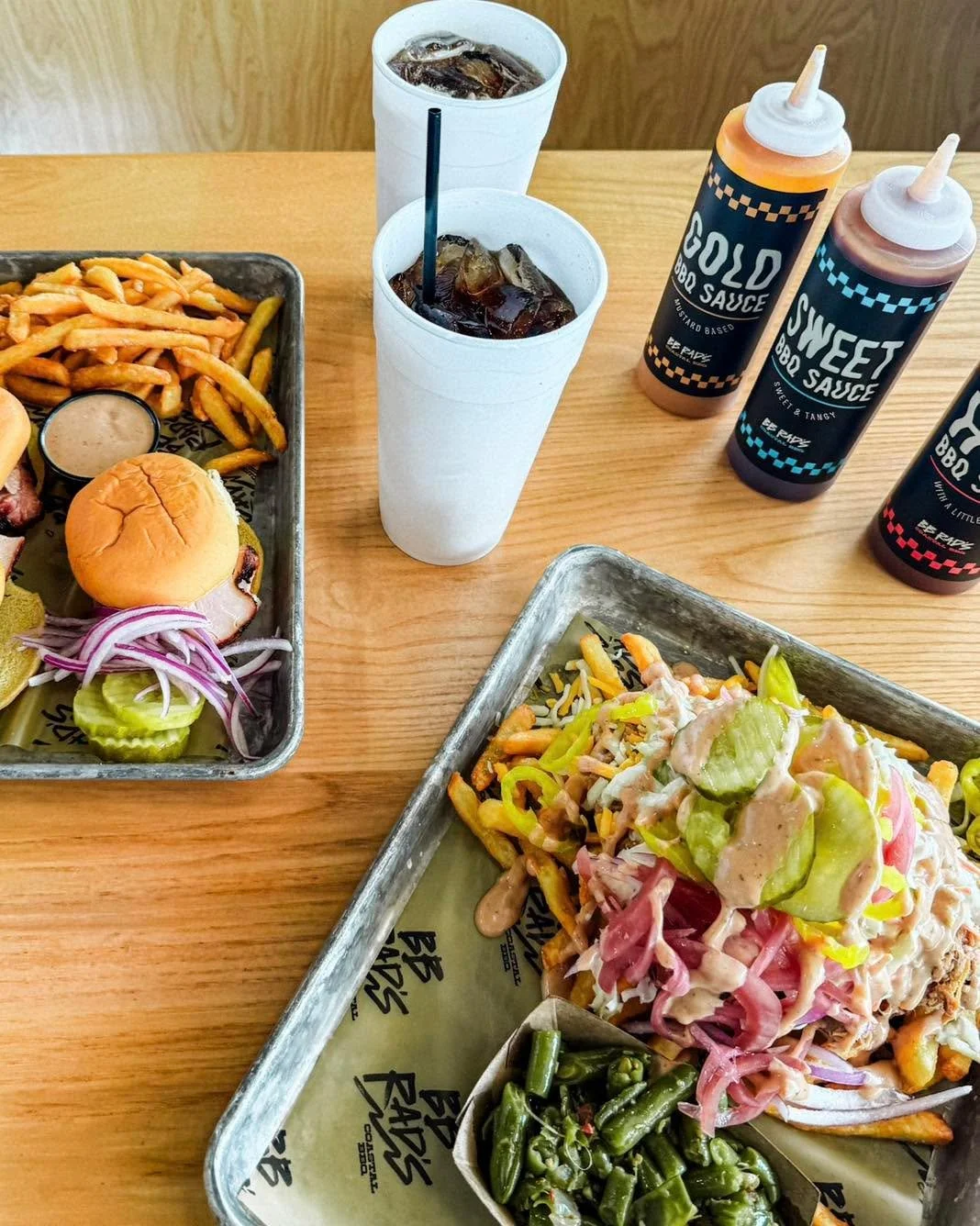 Whether you&rsquo;re craving brisket, sliders, seafood, or just some killer fries, BB Rad&rsquo;s has plenty of options to hit the spot 🤙 Come find your favorite.