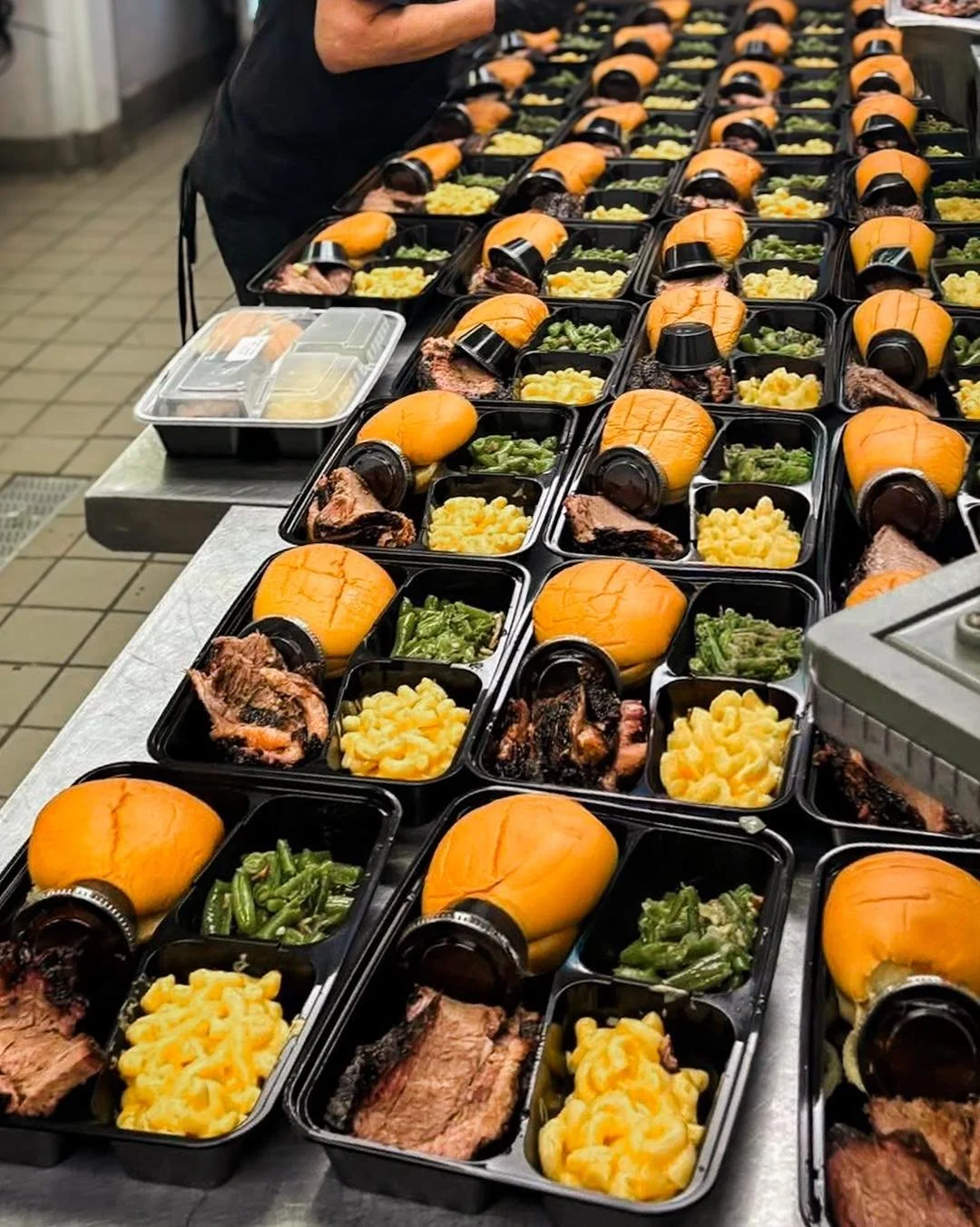Good food brings people together 🤙

Let BB Rad&rsquo;s handle your next event. We offer everything from quick lunchbox meals to full-service catering for larger gatherings.

📧 Email catering@bbrads.com to get started.