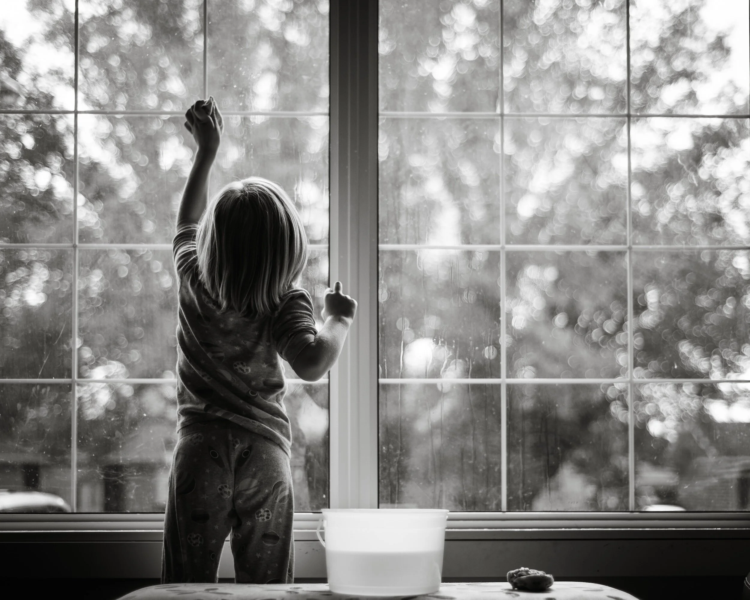 The Benefits of Professional Window Cleaning for Your Business