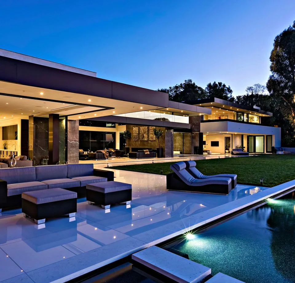 Stradella-Pool-deck-Bel-air-Roderick-Builders-Luxury.jpg