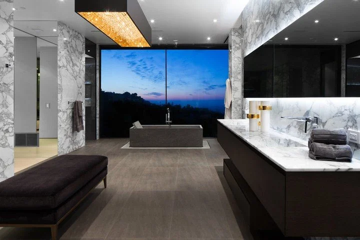 There's nothing quite like working alongside a truly talented architect.

Some of our favorite projects have started with a set of drawings that made us stop and think. Designs that pushed boundaries, challenged conventional building methods, and dem