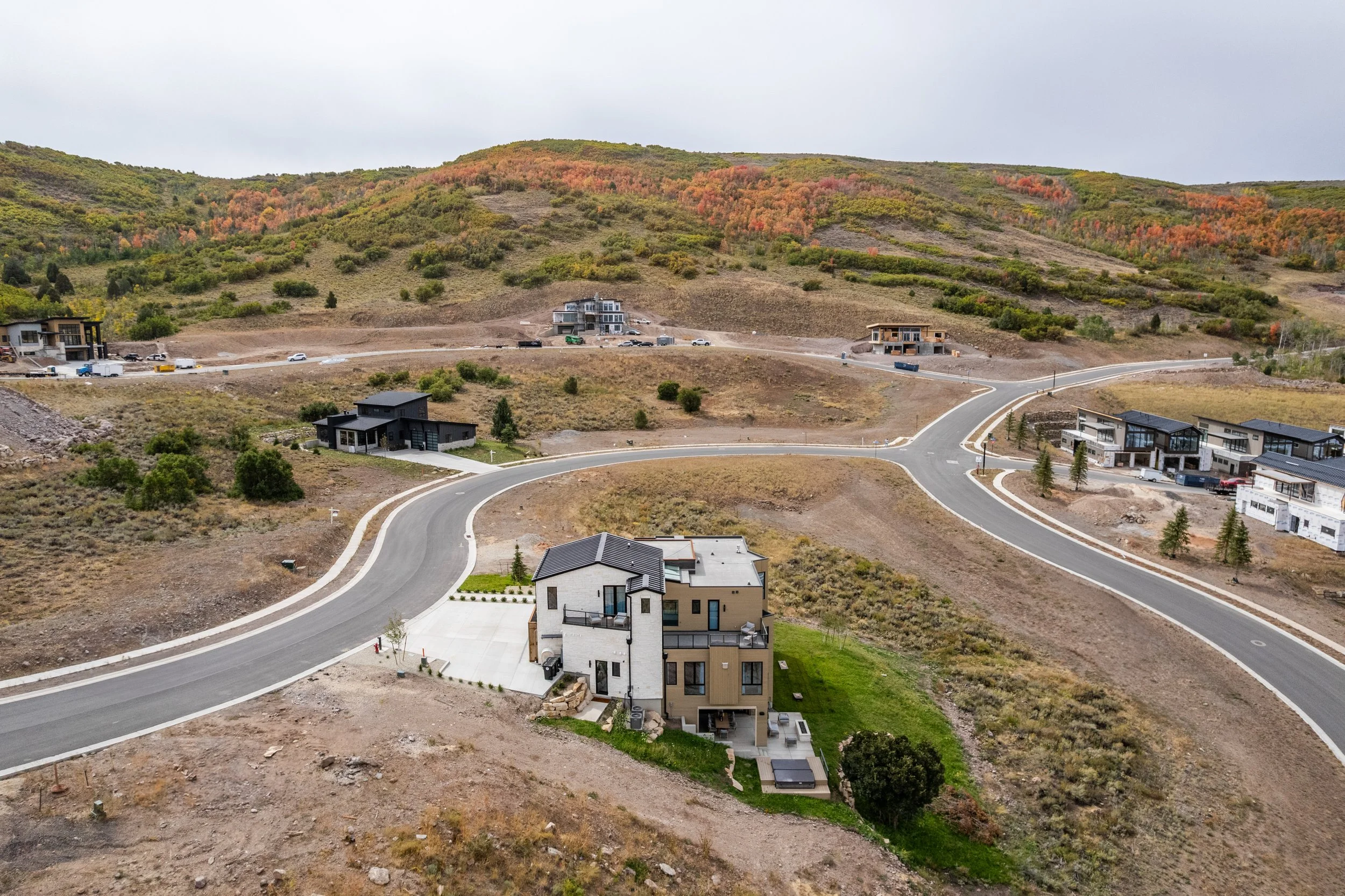 Benloch-134-Heber-City-Neighboorhood-Roads-Panoramic-View-Roderick-Builders-Mountain-Modern.jpg