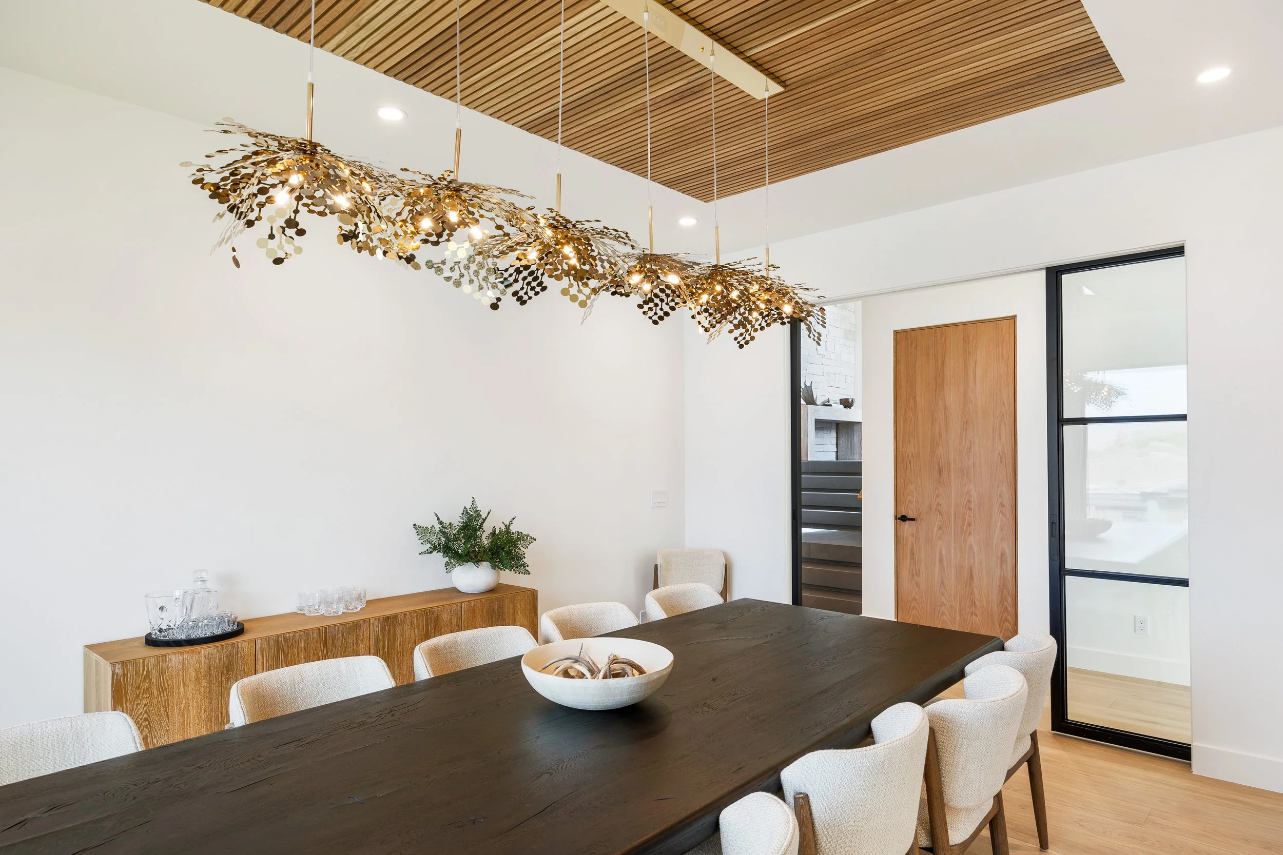 Benloch-134-Heber-City-Modern-Contemporary-Dining-Room-Statement-Chandelier-Dark-Wood-Table-Oak-Cabinetry-Slat-Ceiling-Roderick-Builders-Mountain-Modern.jpg