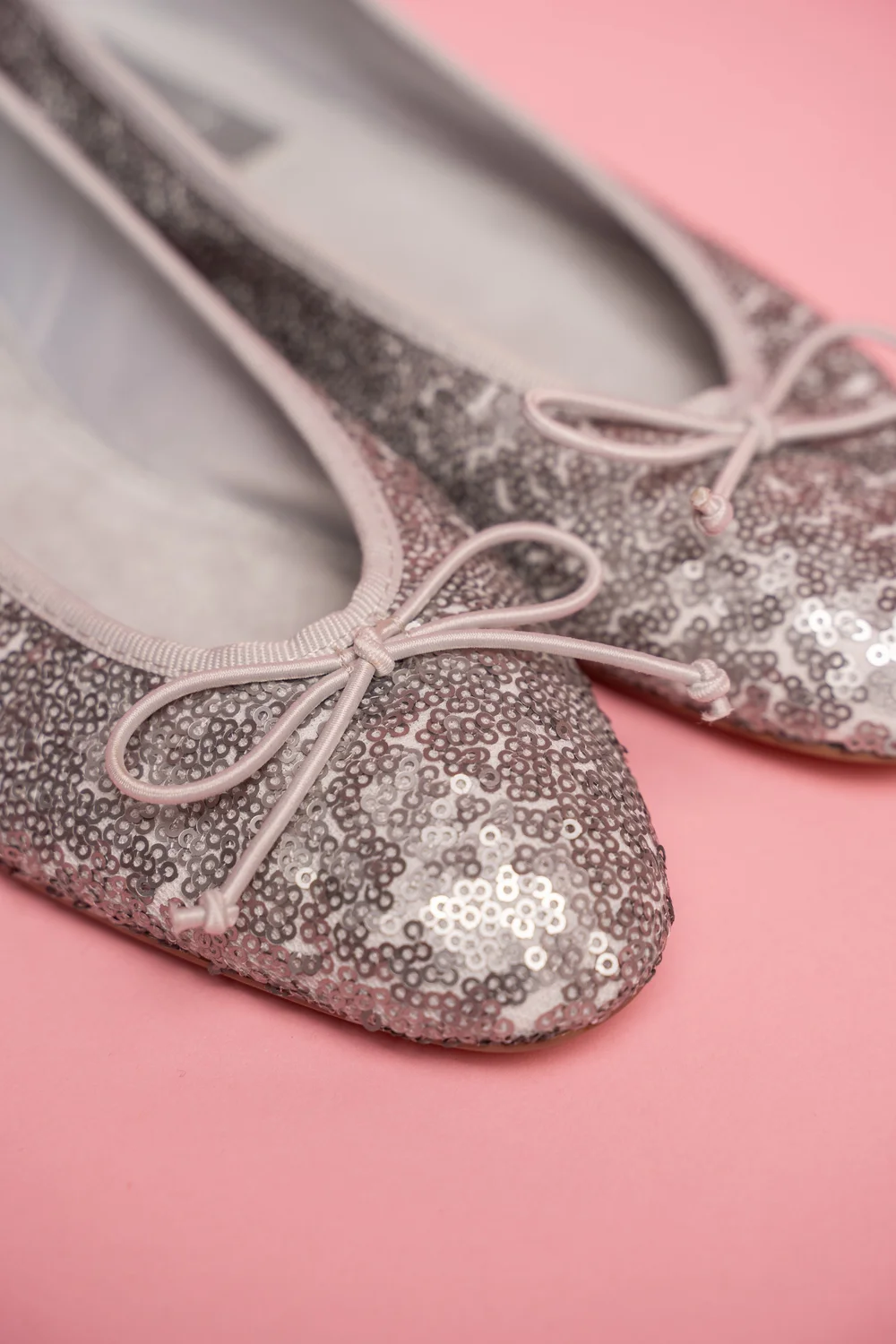 Manoletinas Lentejuela Plata — O'Livia Fashion Studio